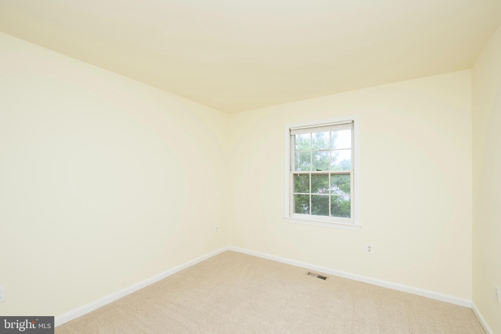 SARATOGA TOWNHOUSES - Residential Lease