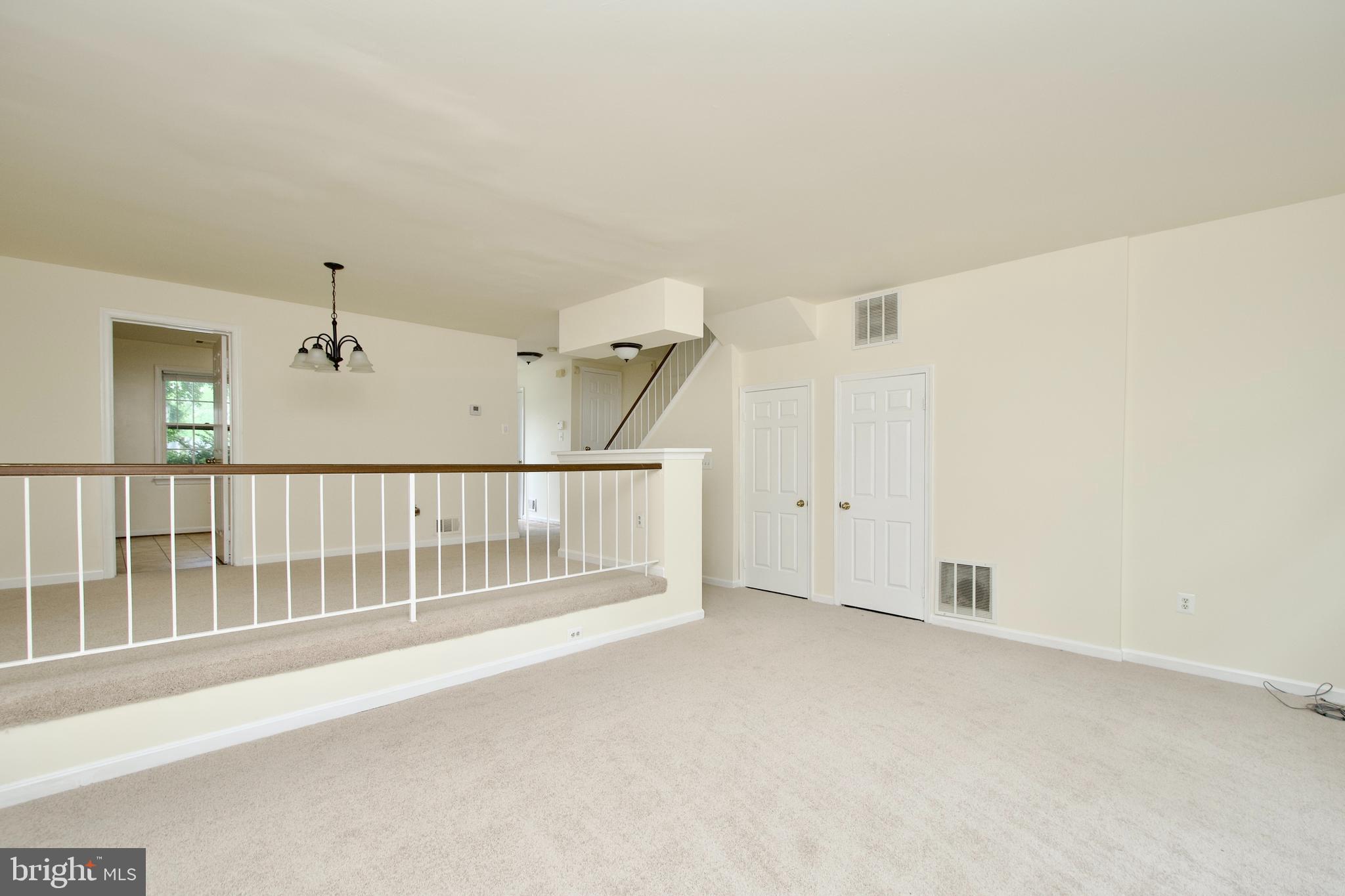 SARATOGA TOWNHOUSES - Residential Lease