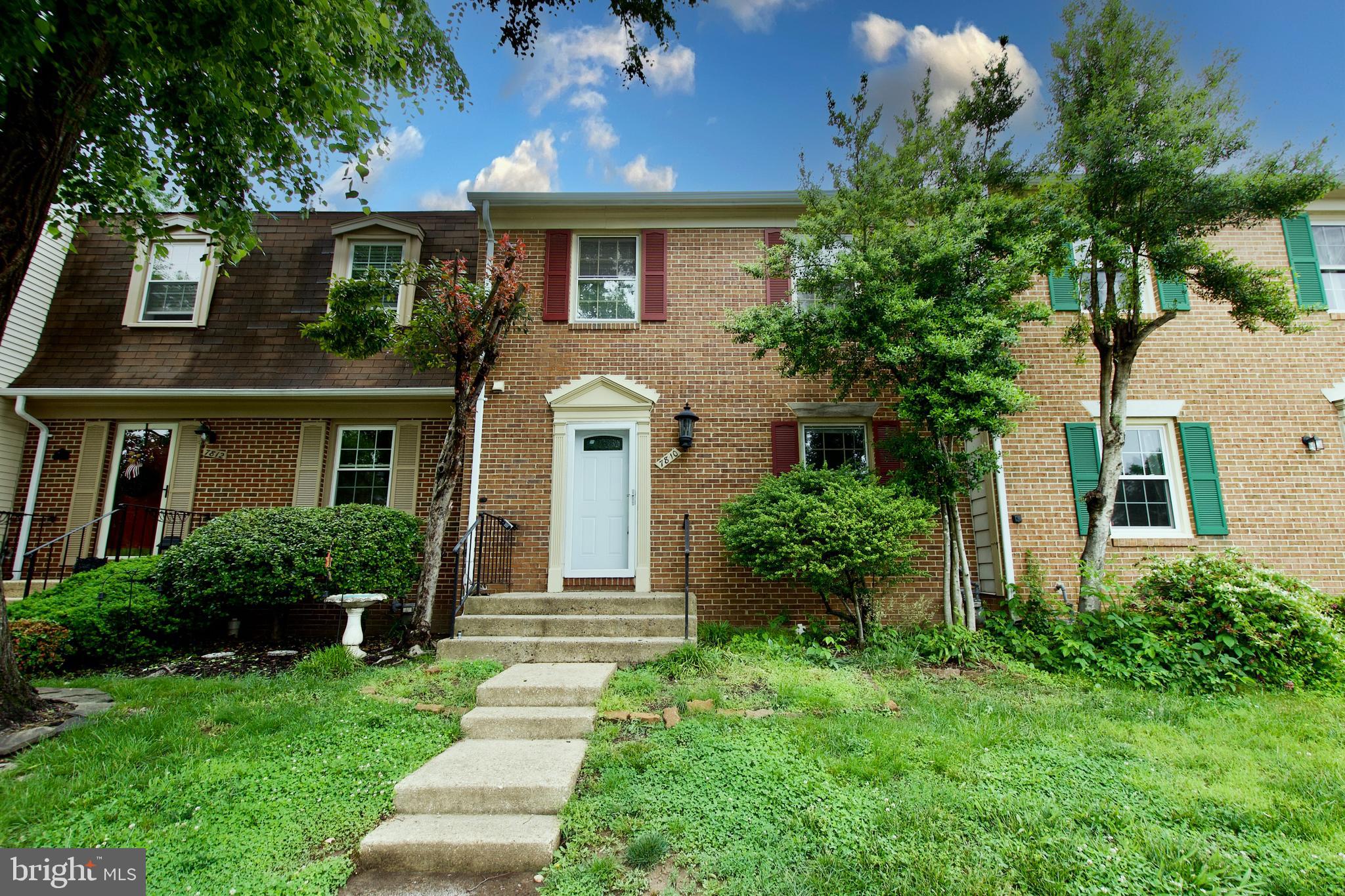 SARATOGA TOWNHOUSES - Residential Lease