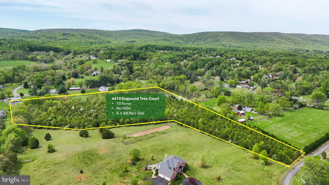 WATERFALL FARM - Land