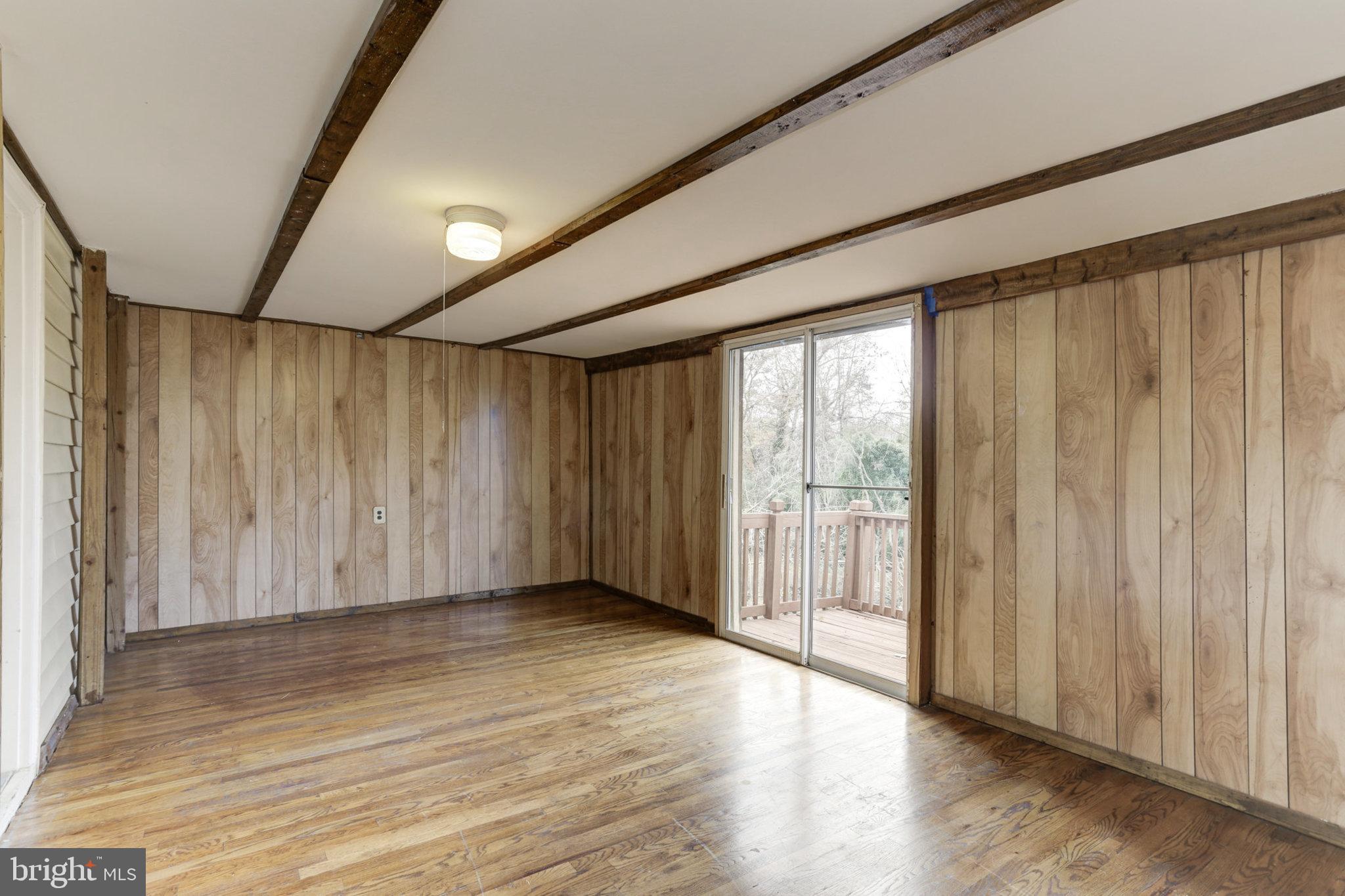 CHARLTON HEIGHTS - Residential Lease