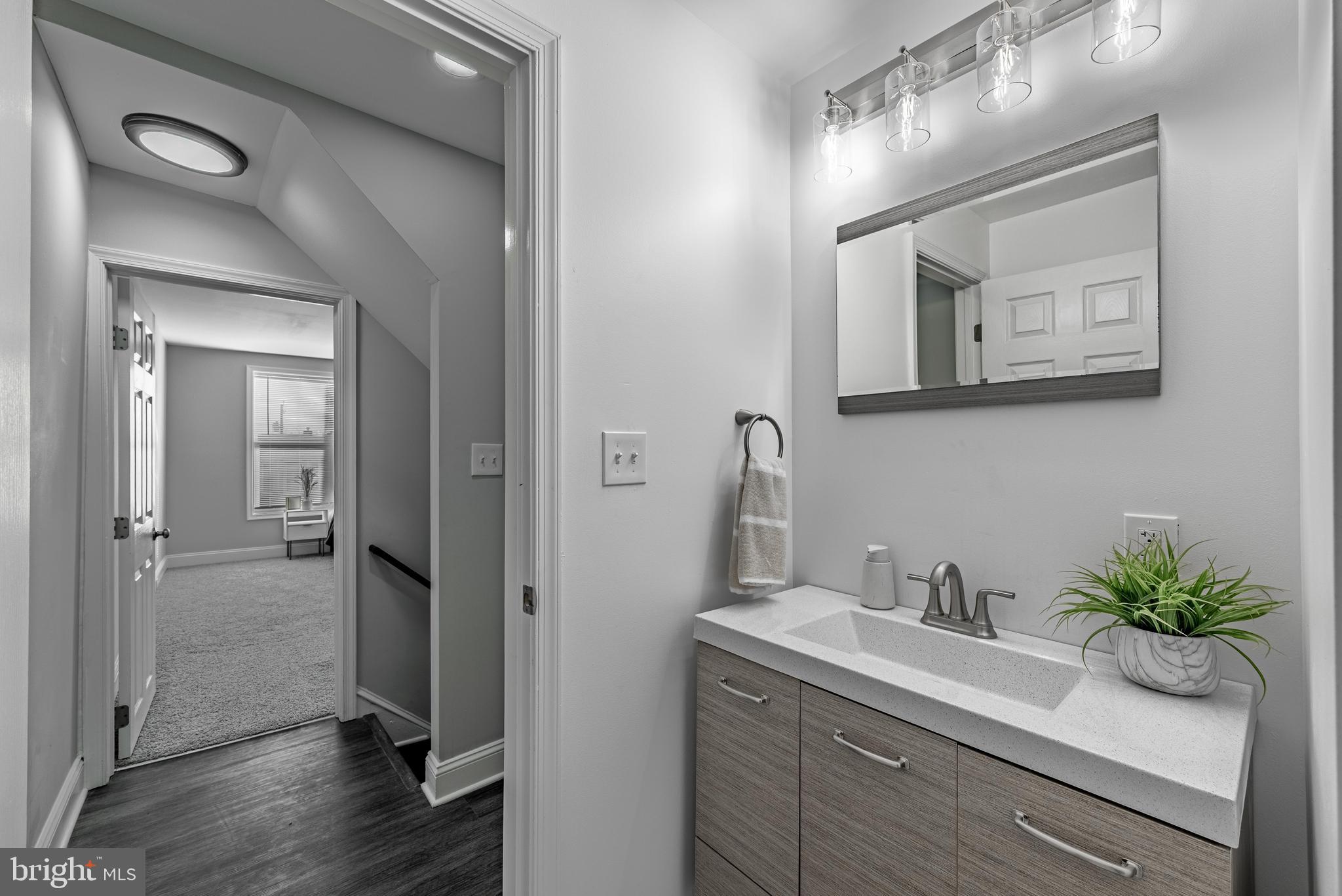 HAMPDEN HISTORIC DISTRICT - Residential