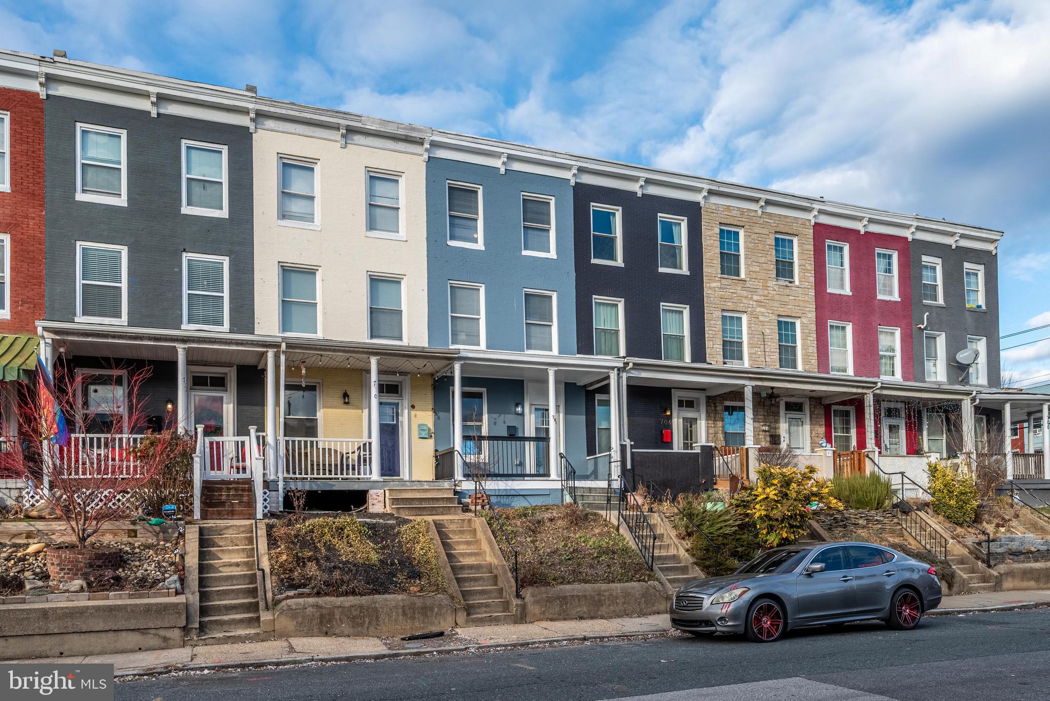 HAMPDEN HISTORIC DISTRICT - Residential