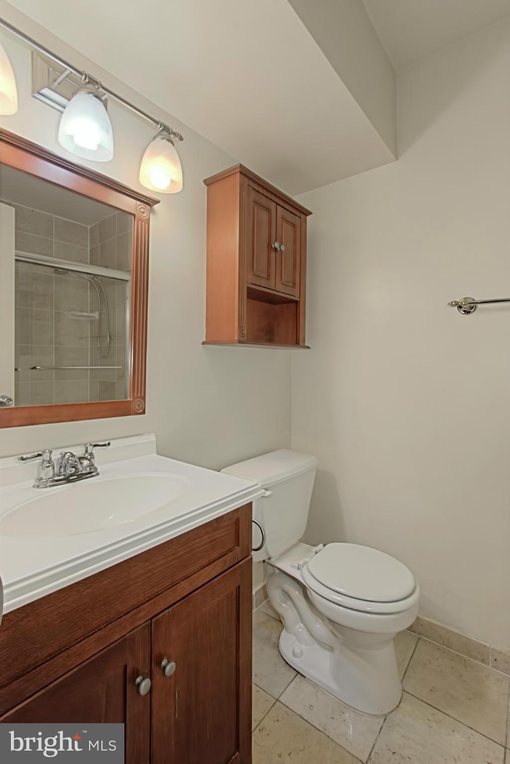 SARATOGA TOWNHOUSES - Residential