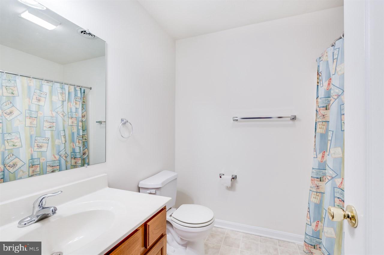 OAK HILLS - Residential