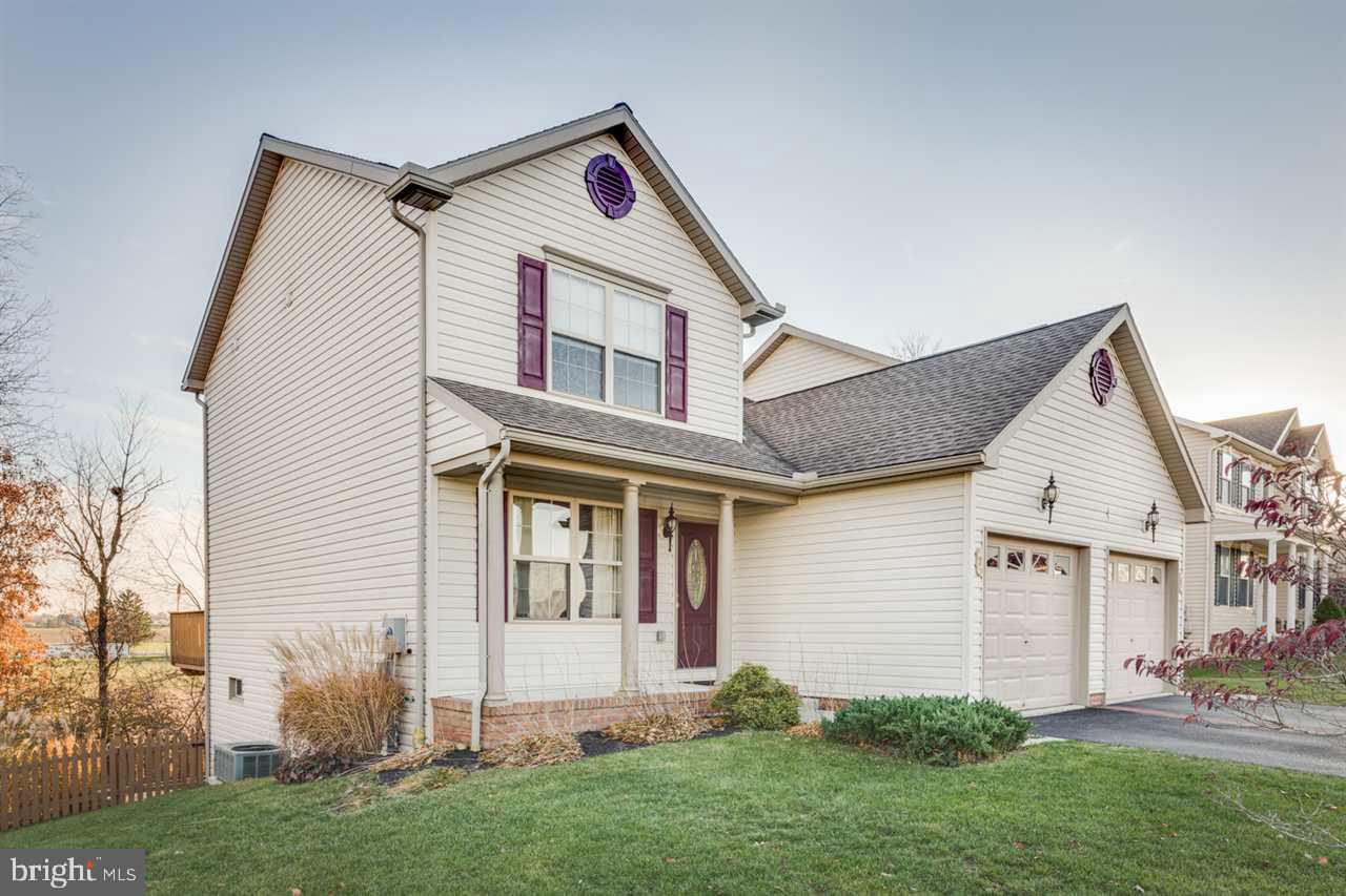 OAK HILLS - Residential