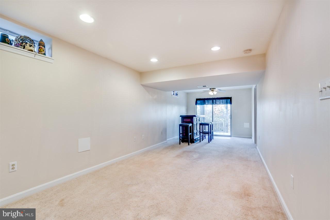 OAK HILLS - Residential