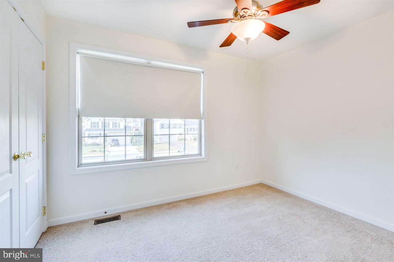 OAK HILLS - Residential