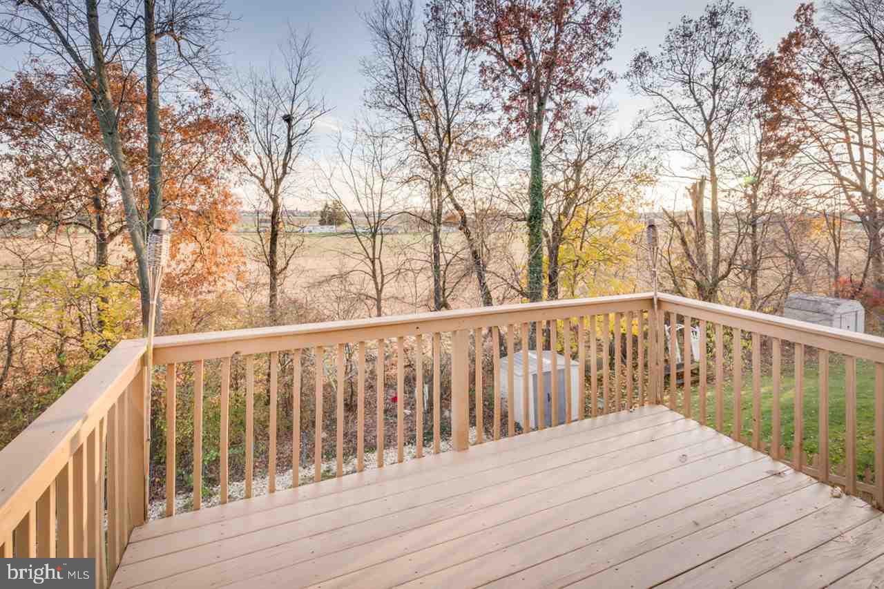 OAK HILLS - Residential