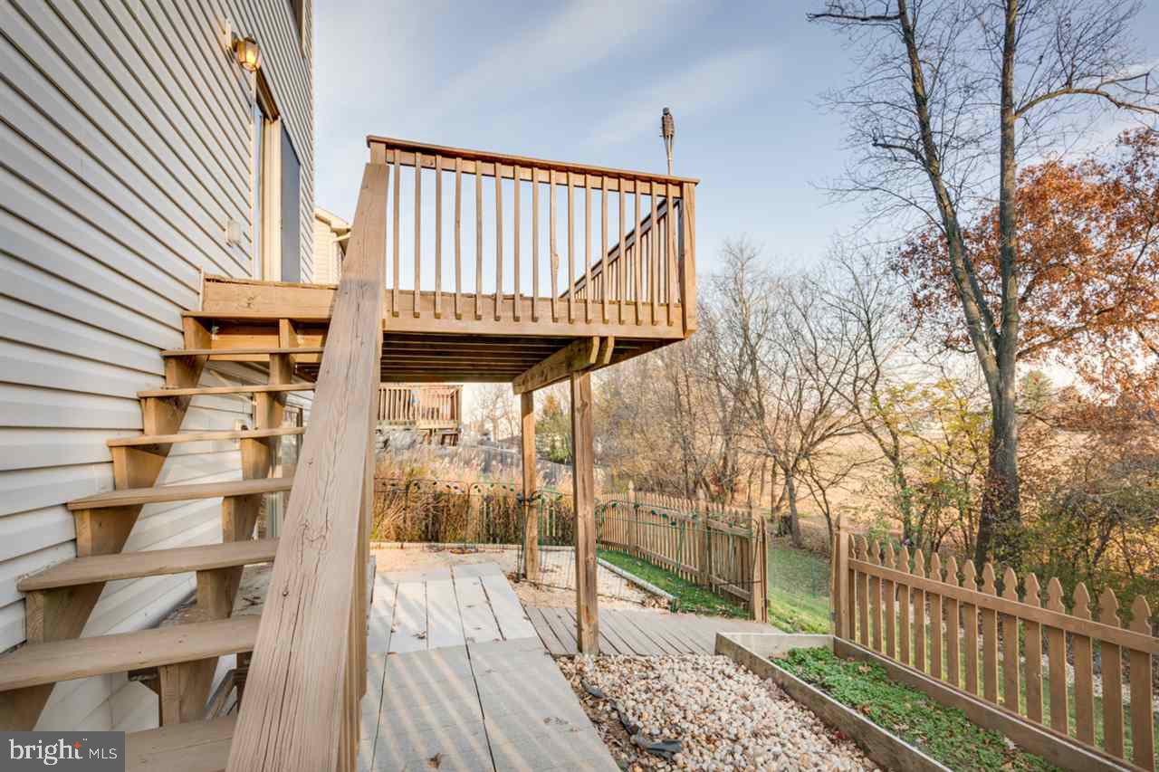 OAK HILLS - Residential