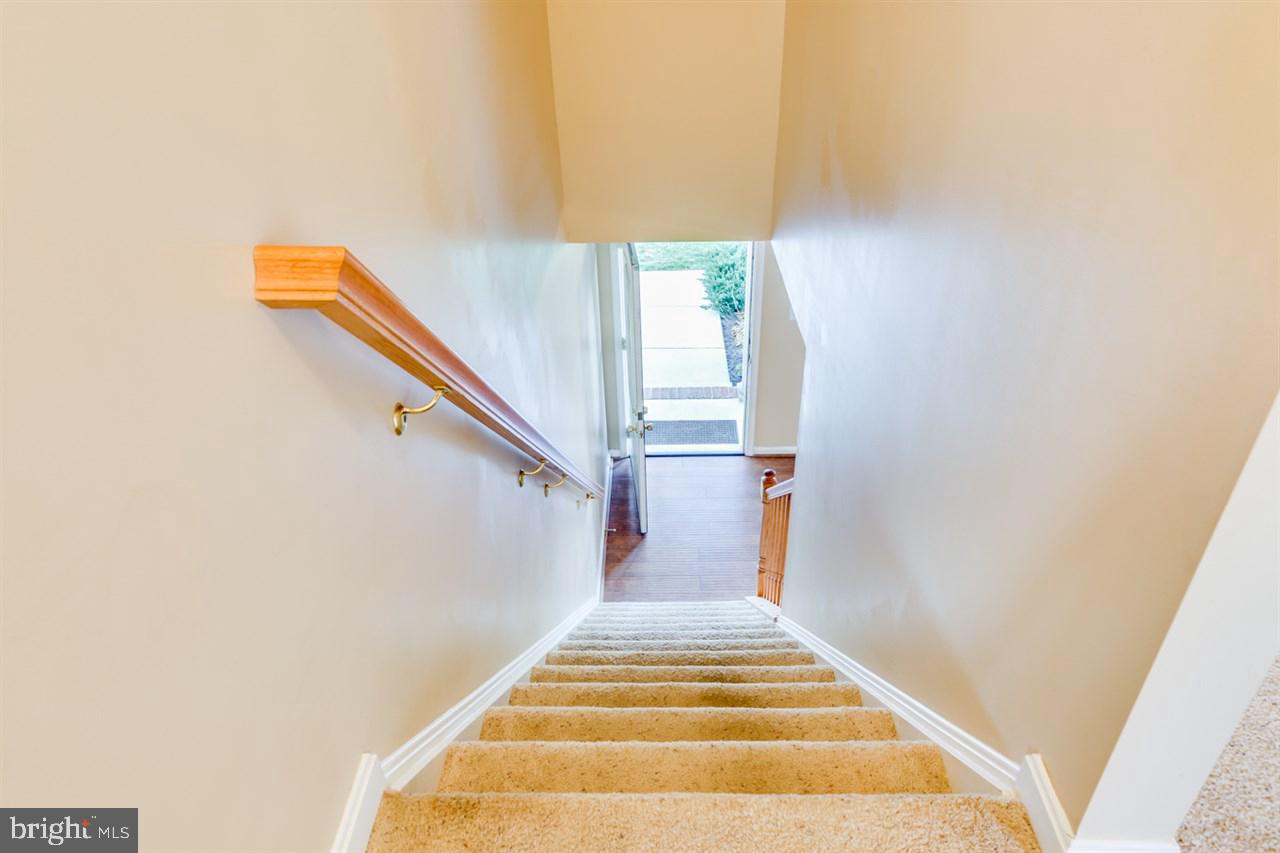 OAK HILLS - Residential