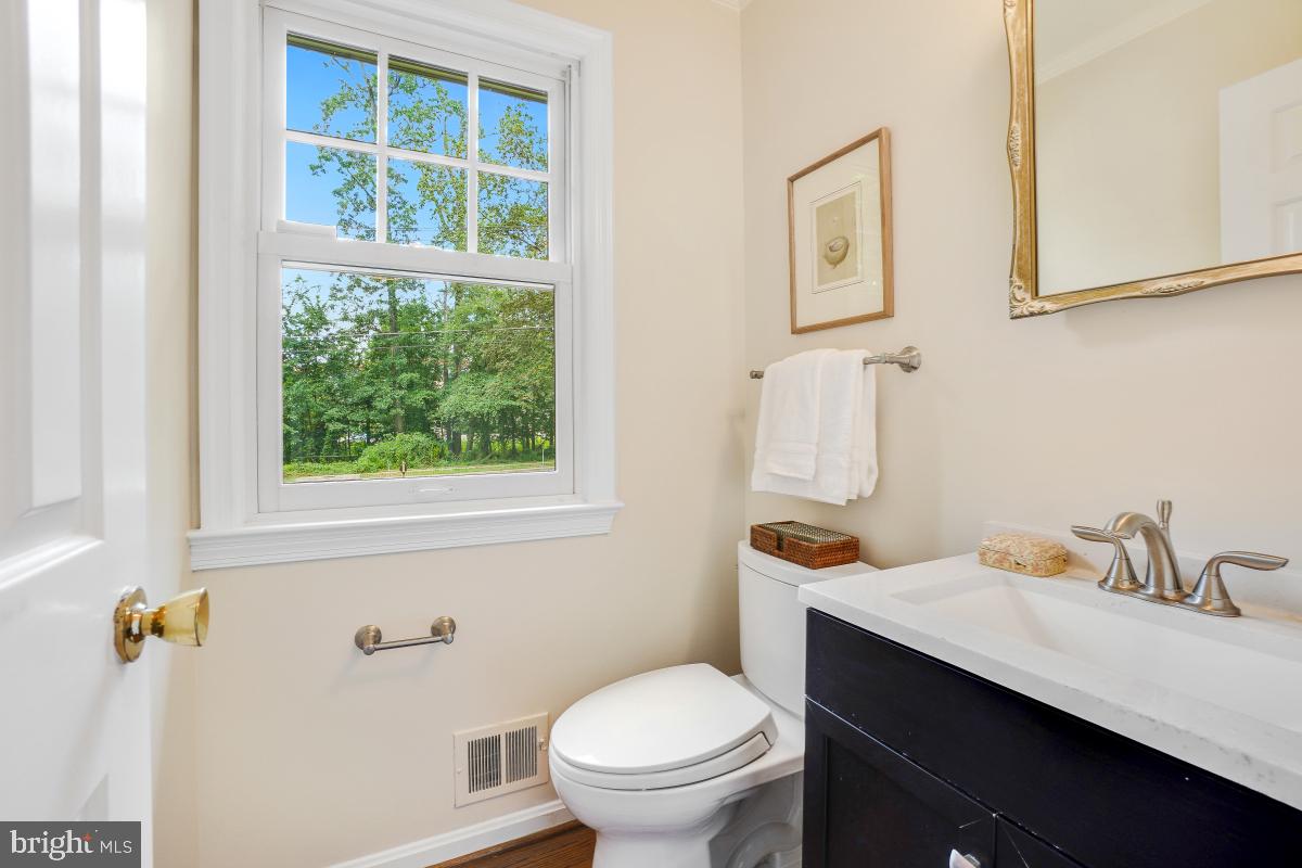 LUXMANOR - Residential