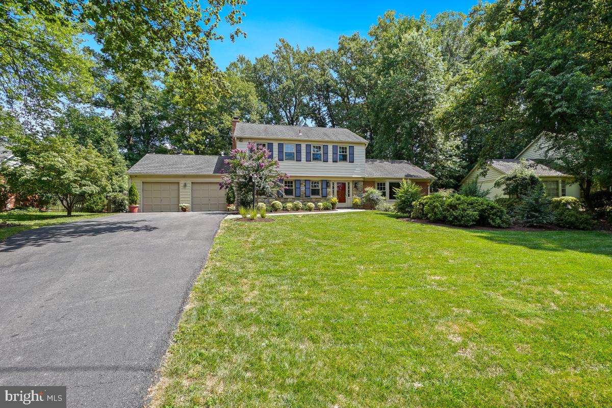 LUXMANOR - Residential