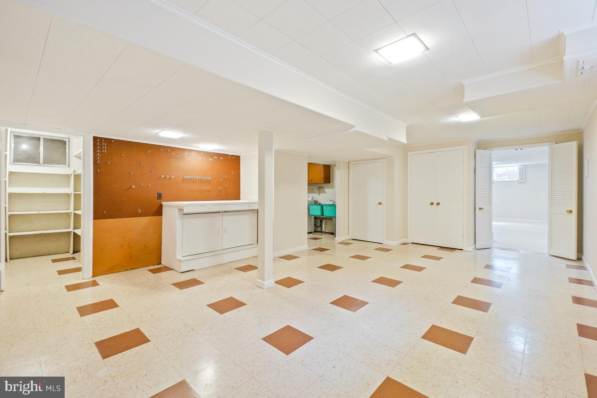 LUXMANOR - Residential