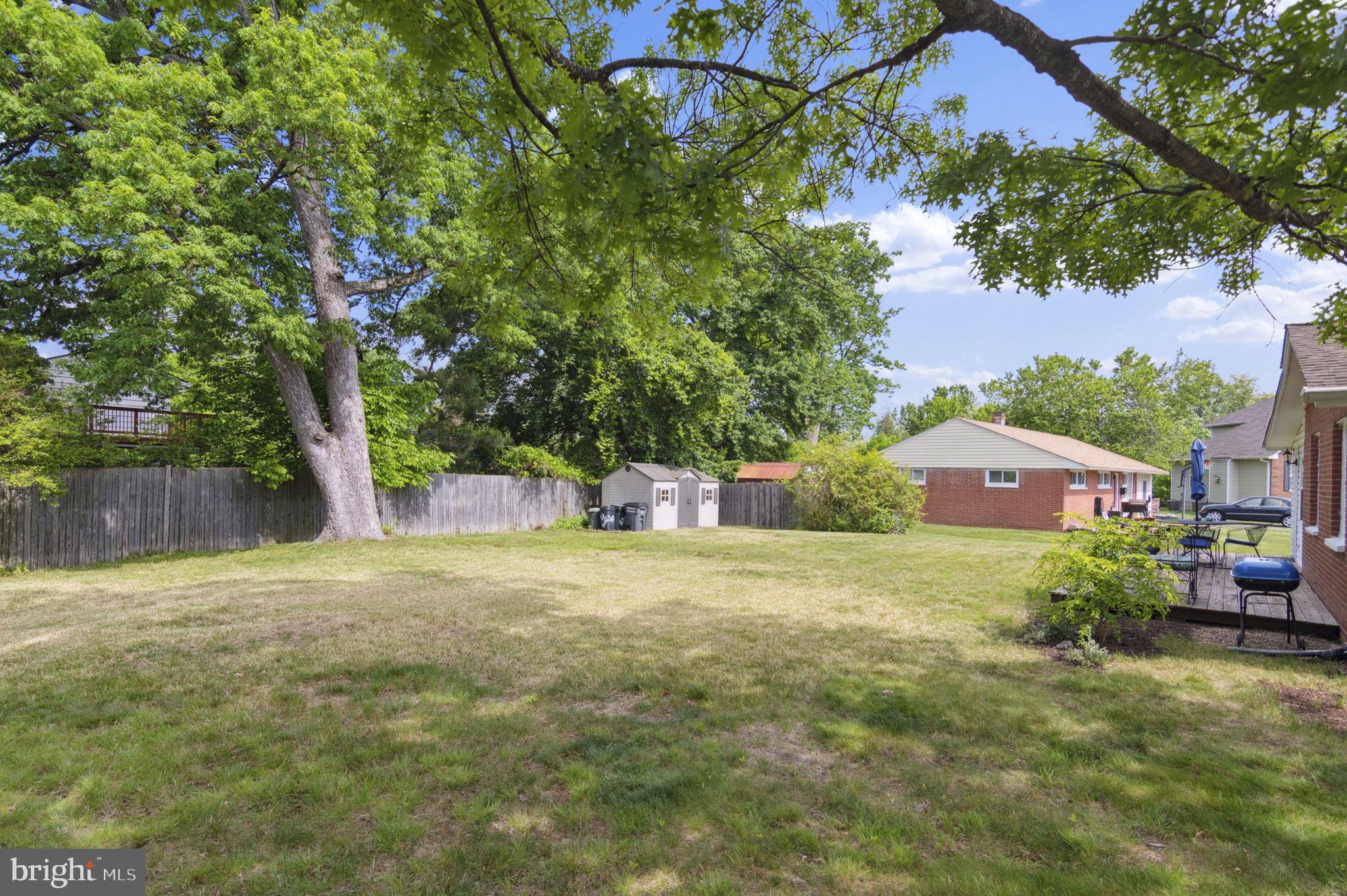 ROSE HILL FARMS - Residential