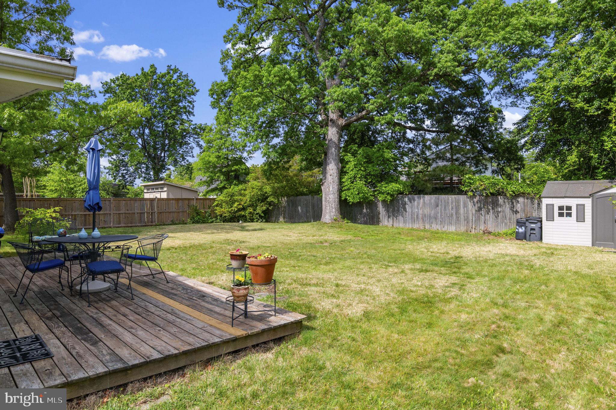 ROSE HILL FARMS - Residential