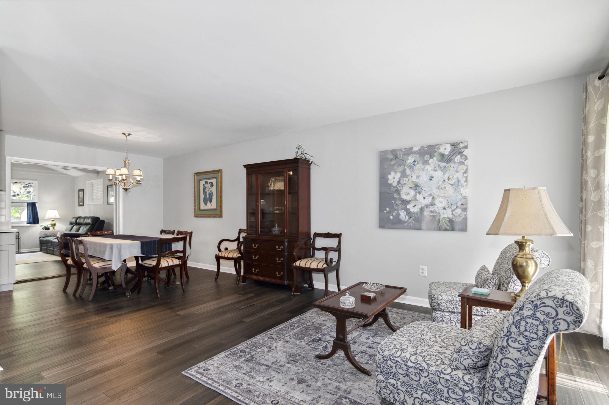 ROSE HILL FARMS - Residential