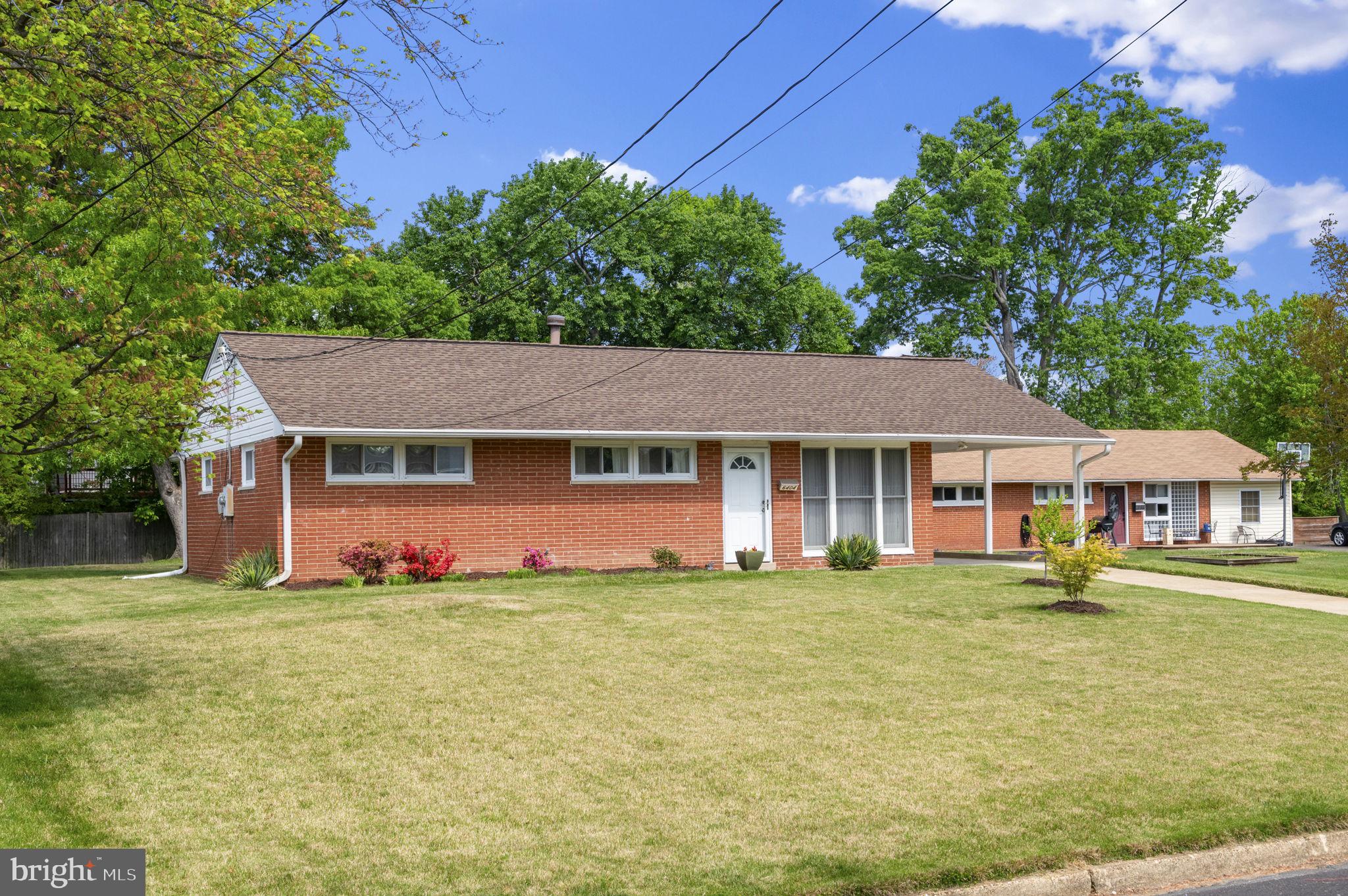 ROSE HILL FARMS - Residential