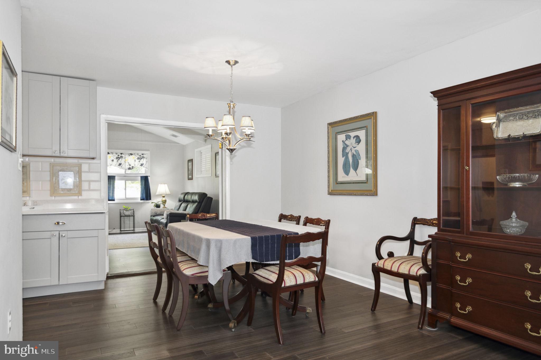 ROSE HILL FARMS - Residential