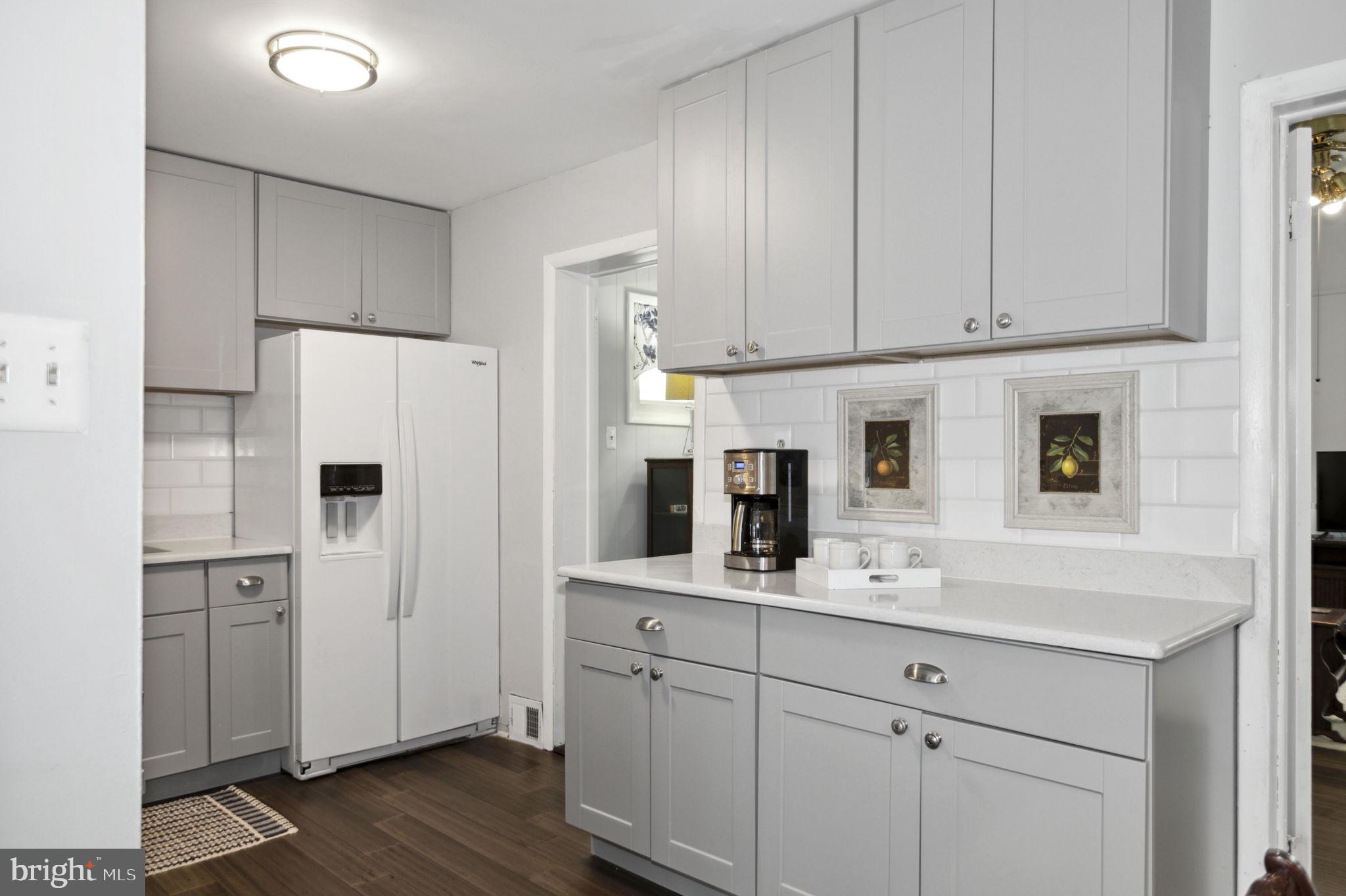 ROSE HILL FARMS - Residential