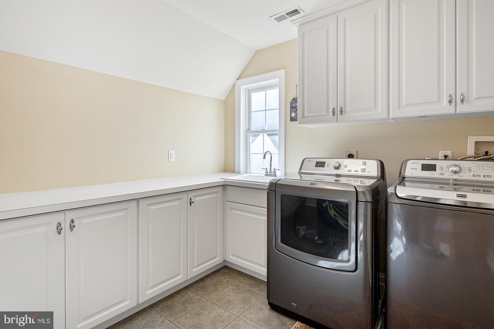 STONEBROOK - Residential