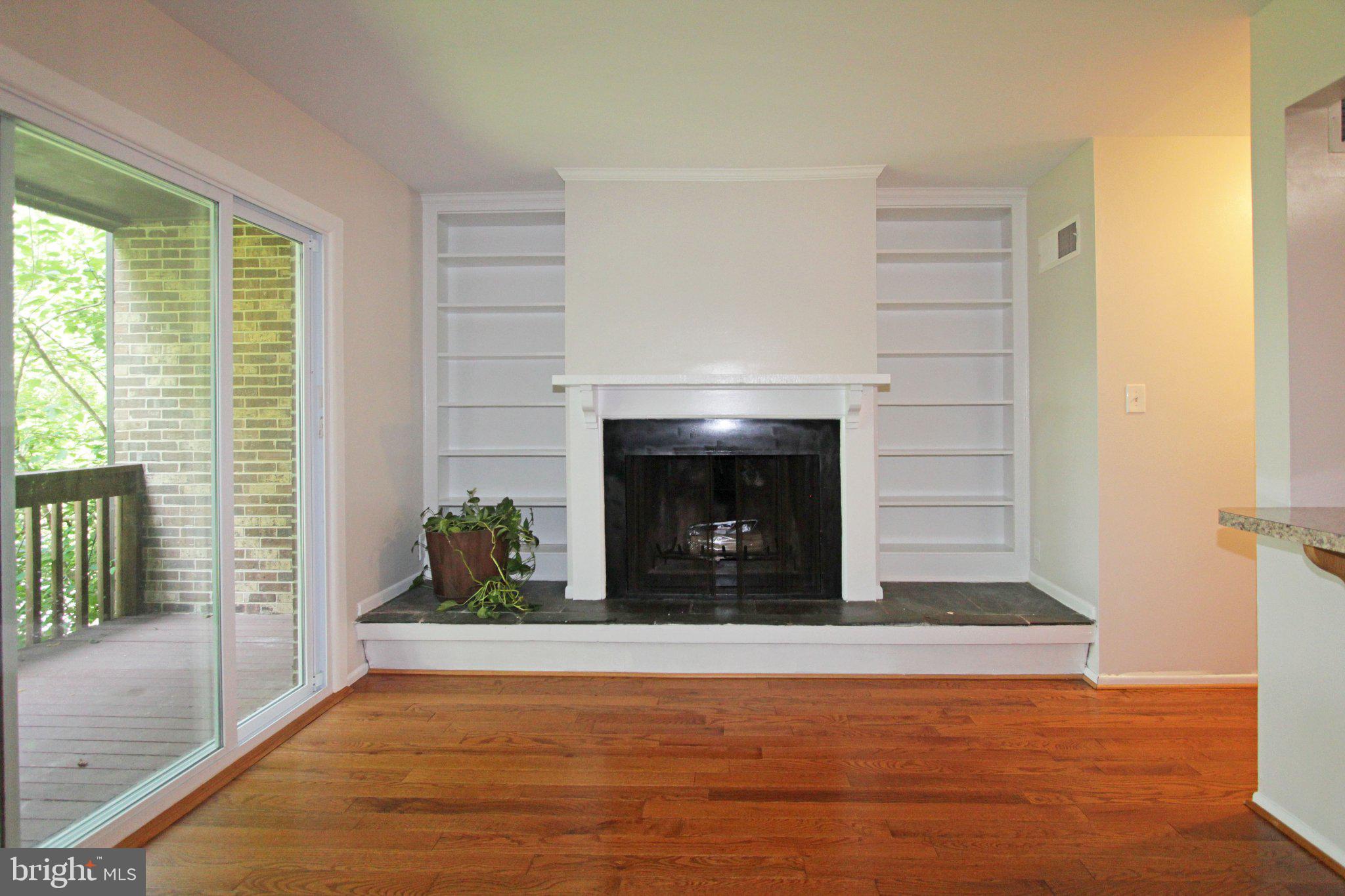 4942 TUPELO TURN