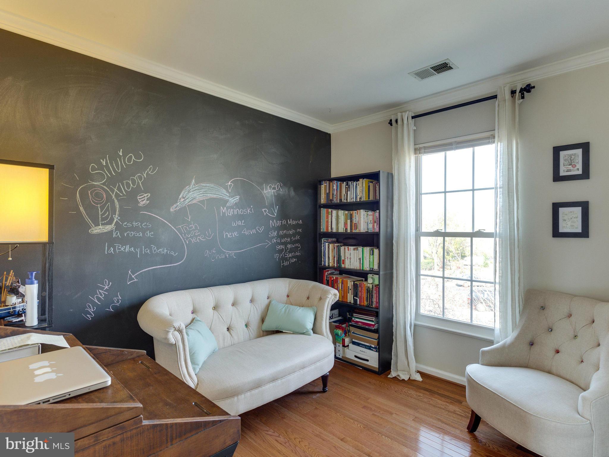 MAPLE POINTE - Residential