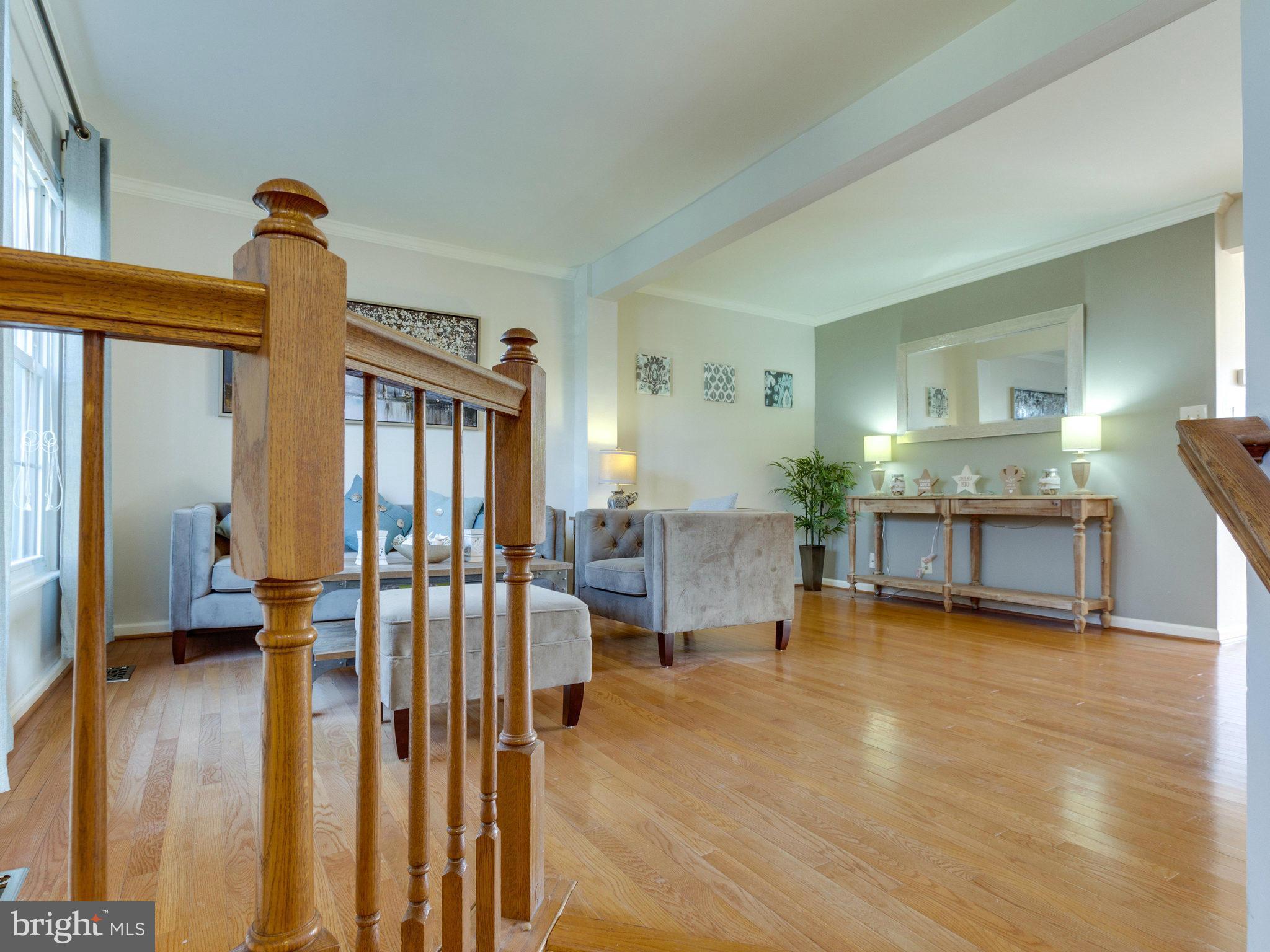 MAPLE POINTE - Residential