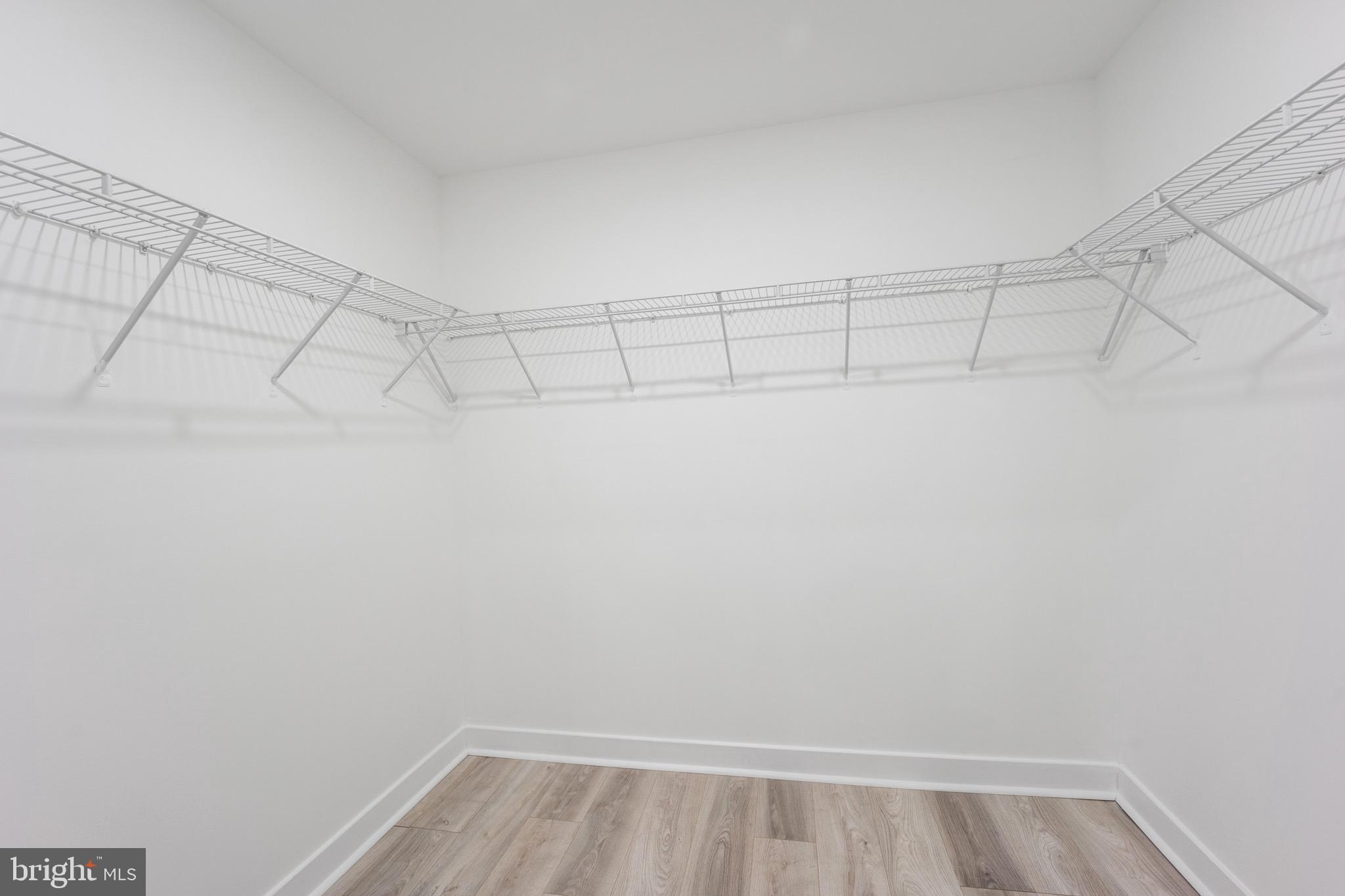 SOMERTON - Residential