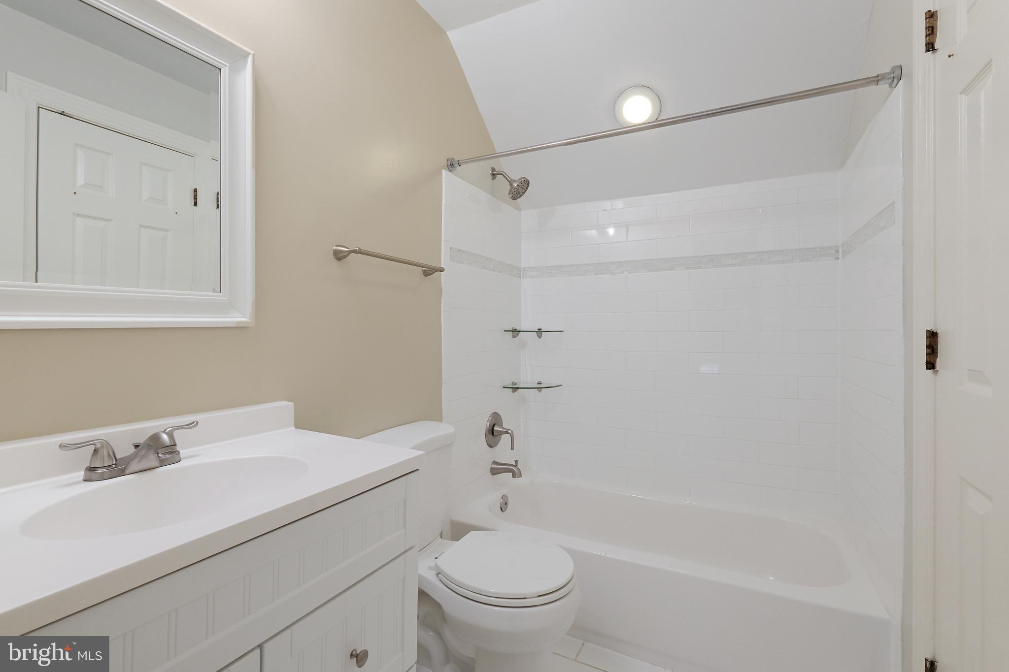 TIMBERLAWN - Residential