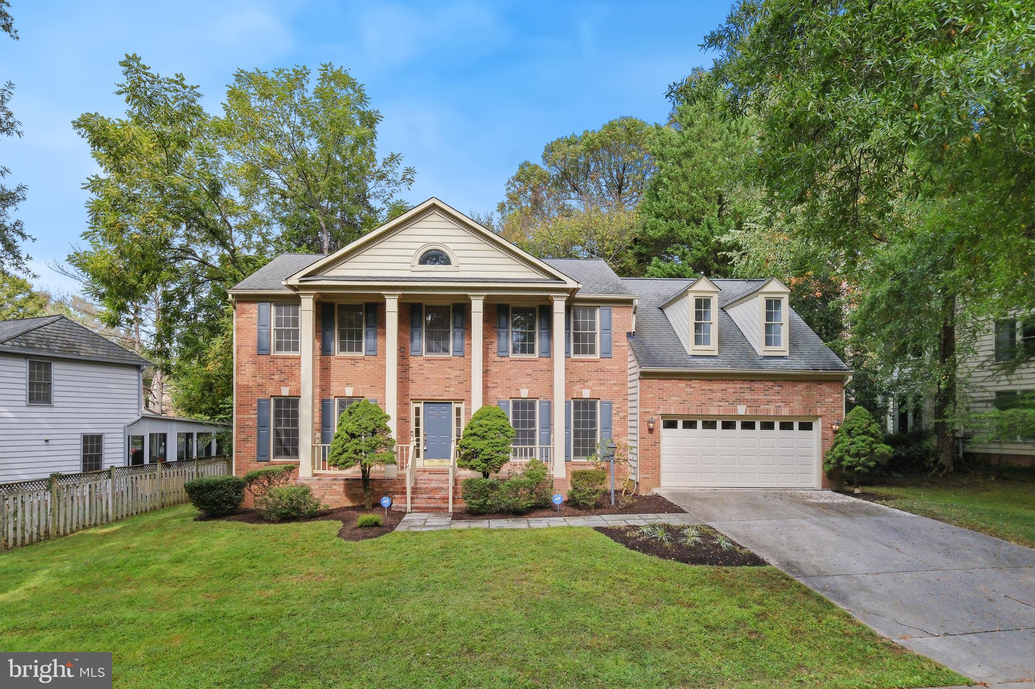 TIMBERLAWN - Residential