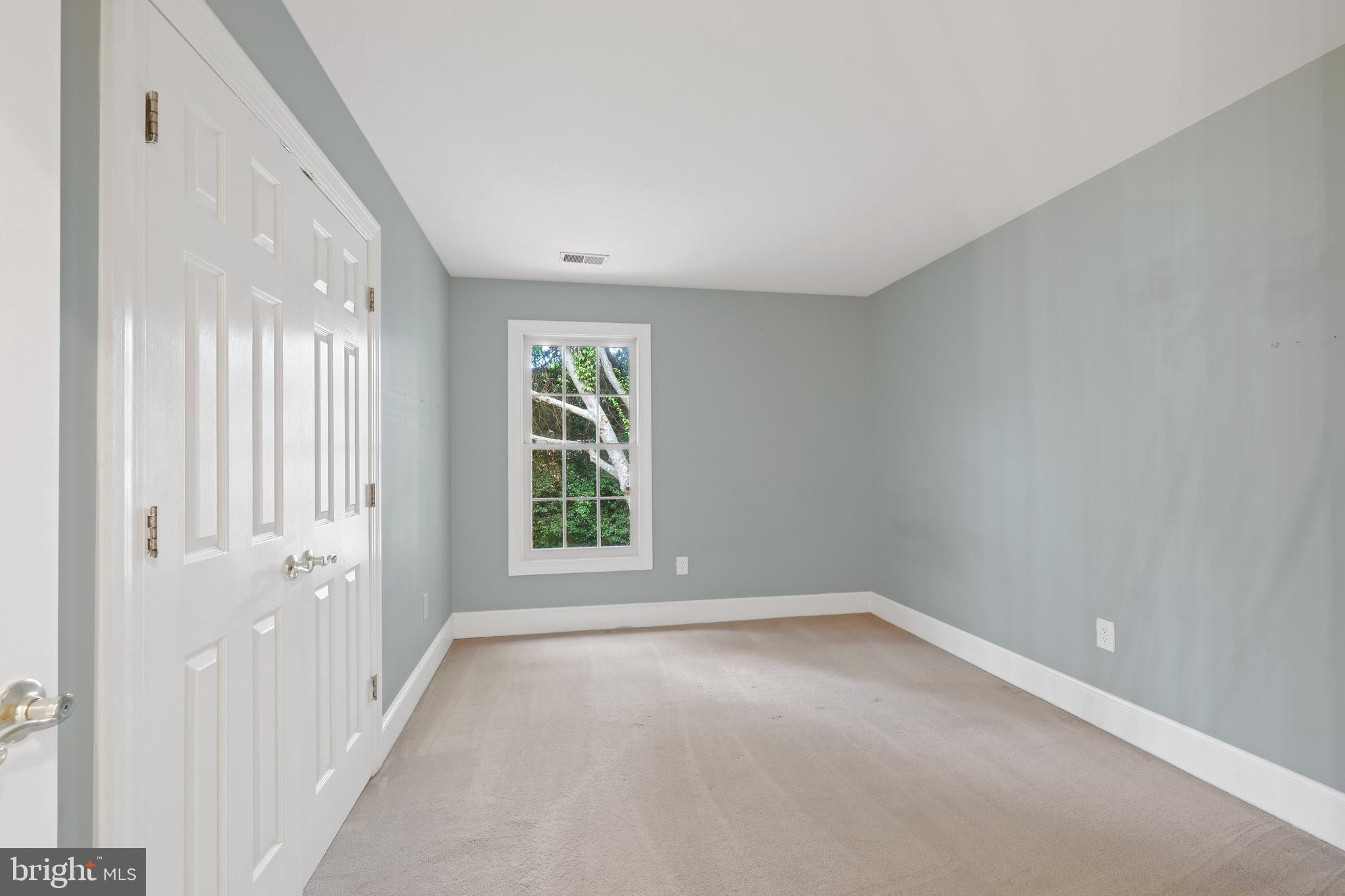 TIMBERLAWN - Residential