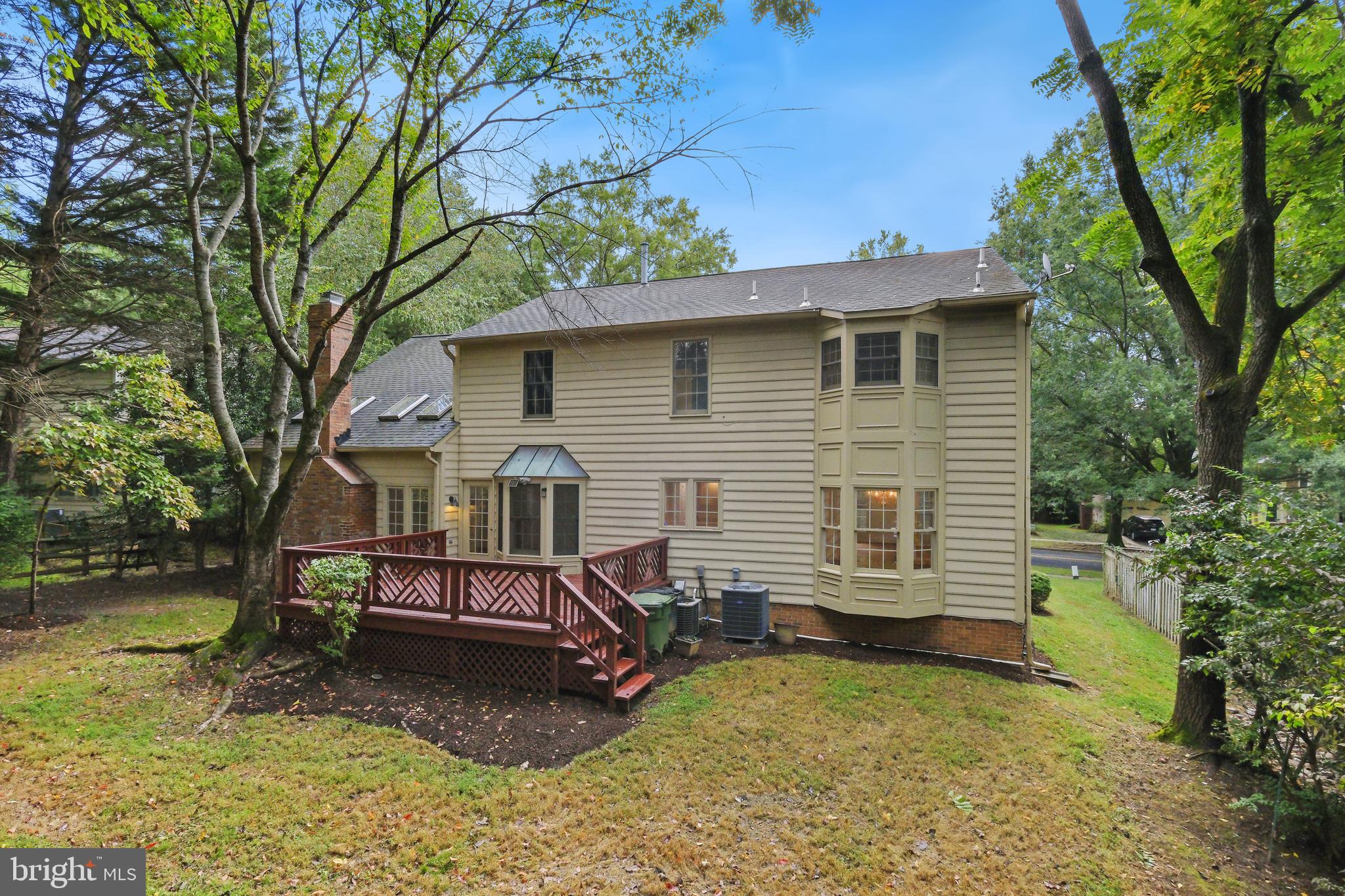 TIMBERLAWN - Residential