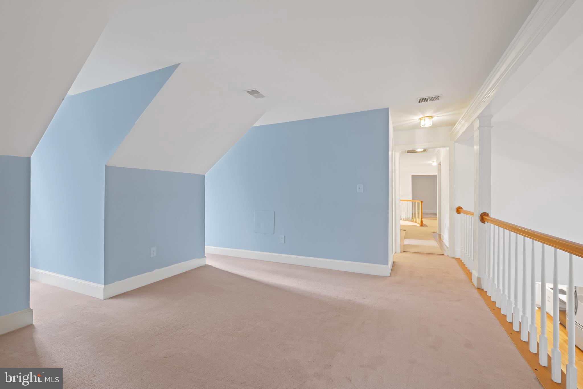 TIMBERLAWN - Residential