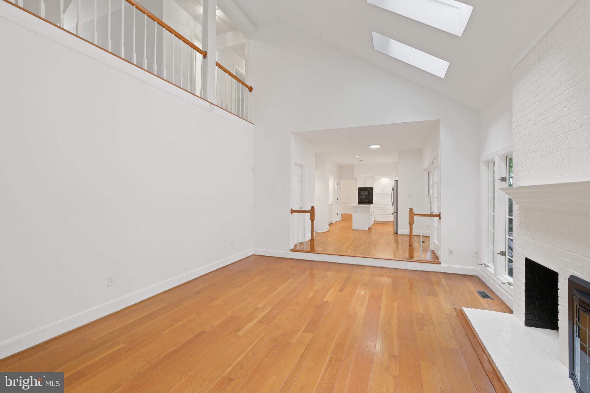 TIMBERLAWN - Residential