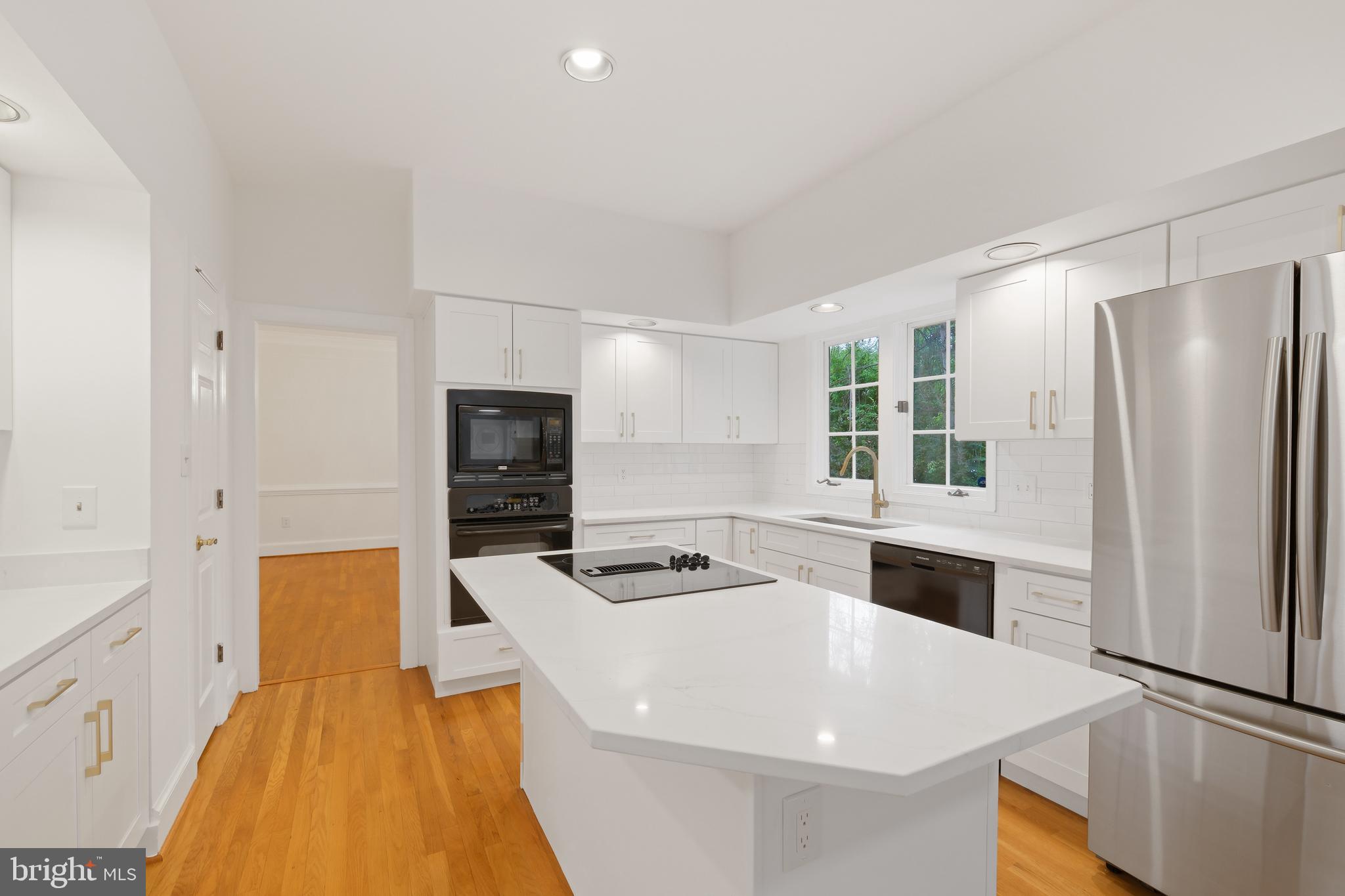 TIMBERLAWN - Residential