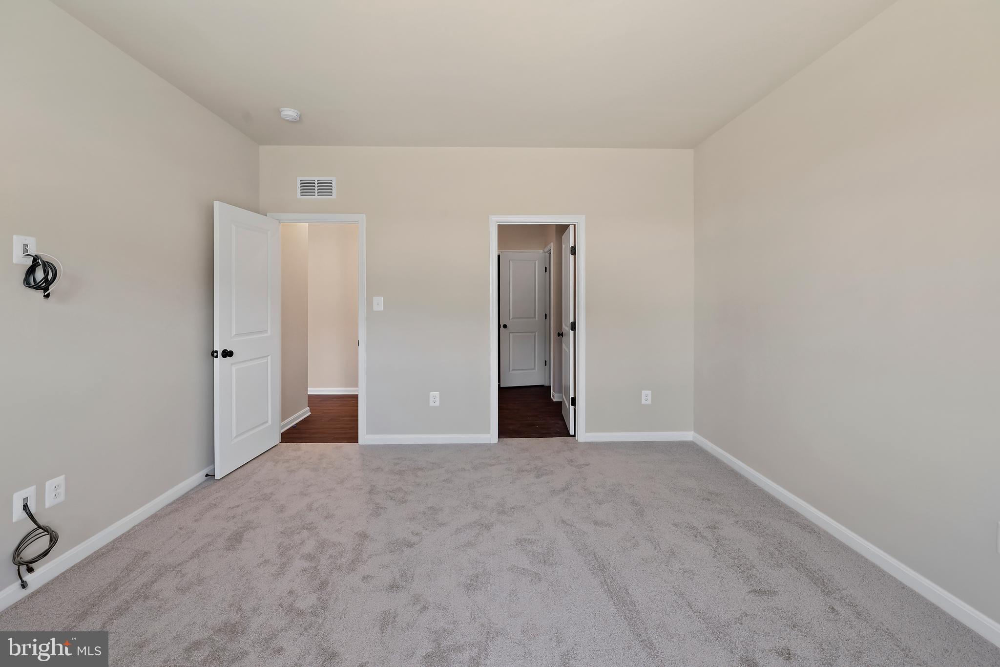 DILLON FARM - Residential