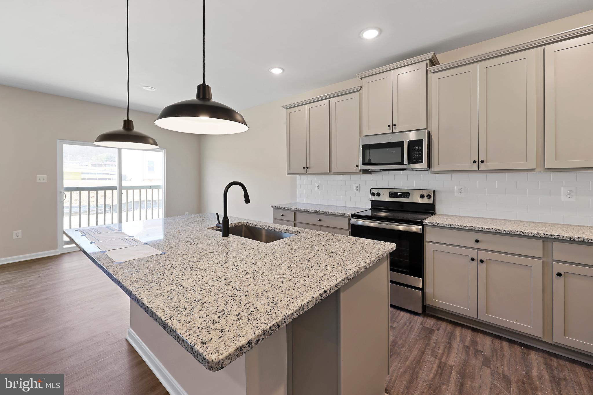 DILLON FARM - Residential