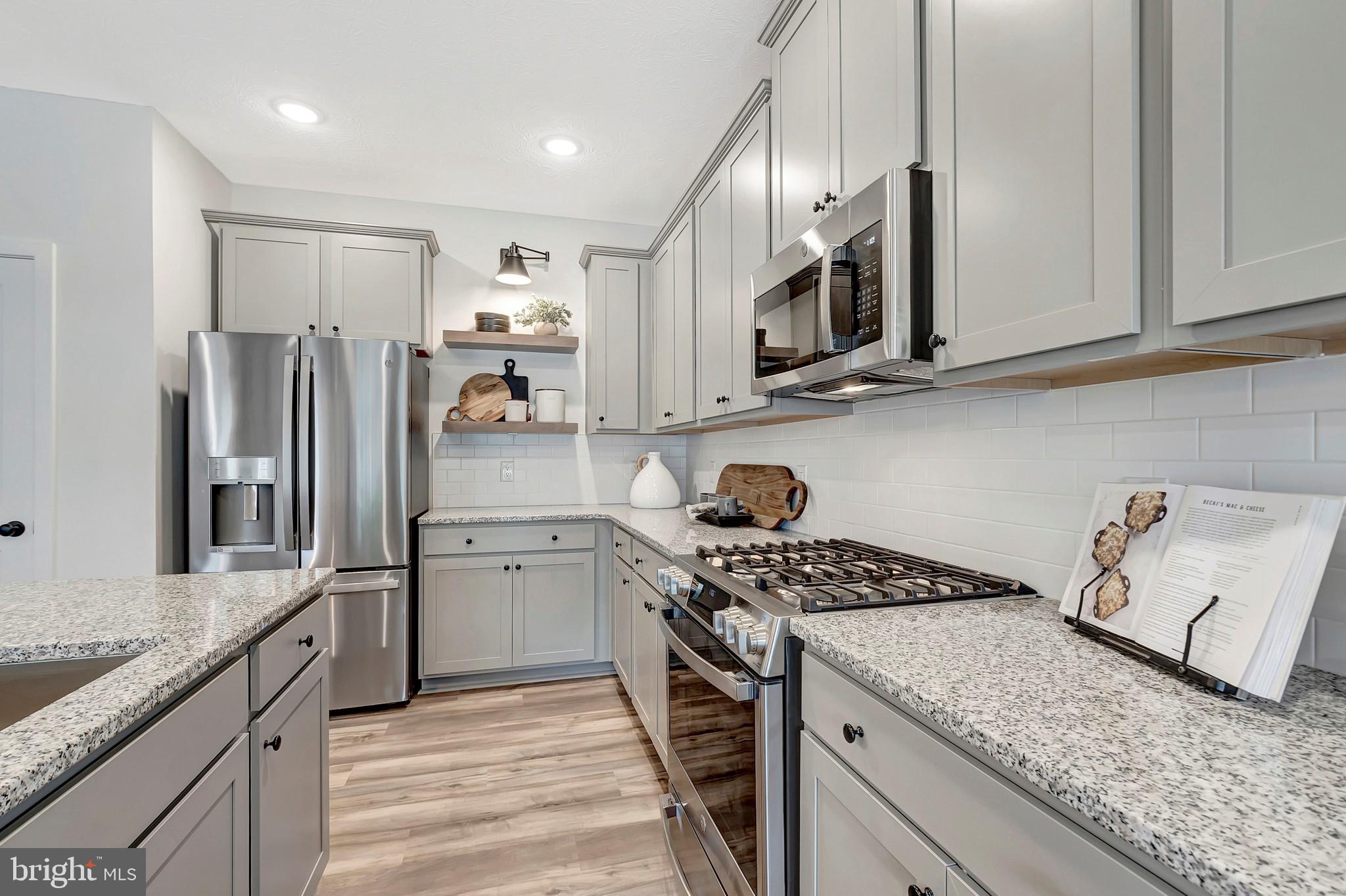 DILLON FARM - Residential