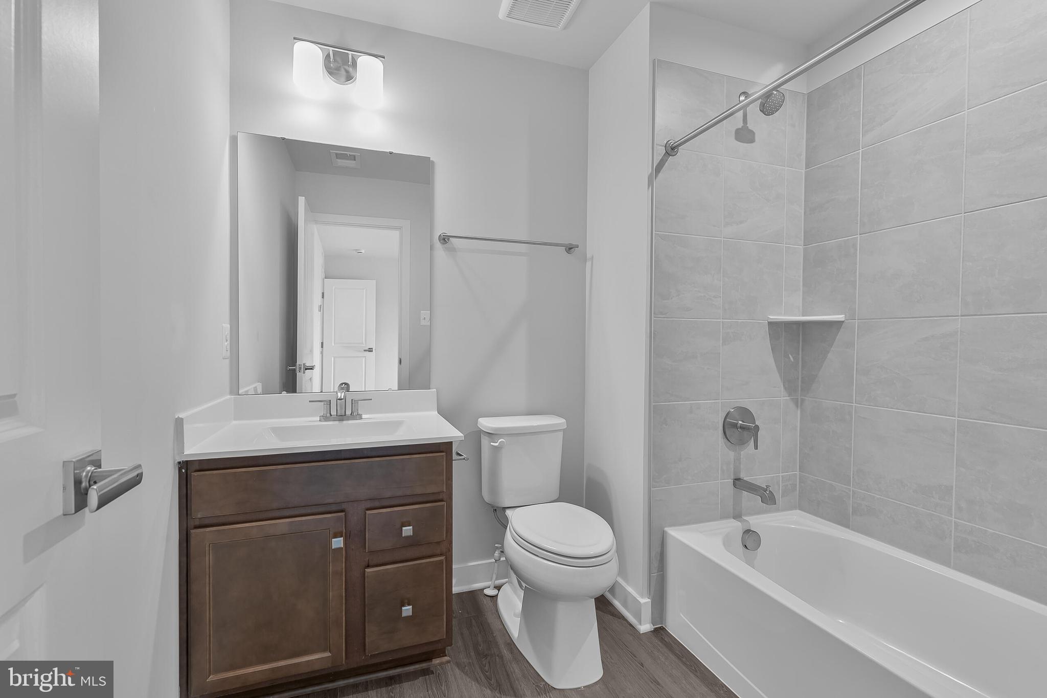 HERITAGE ESTATES - Residential