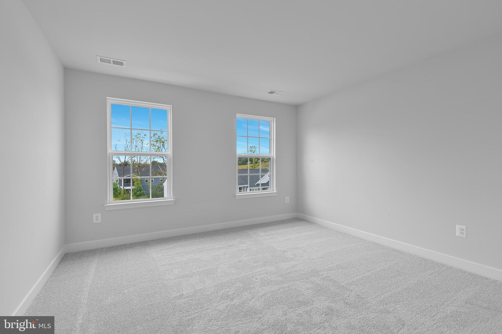 HERITAGE ESTATES - Residential