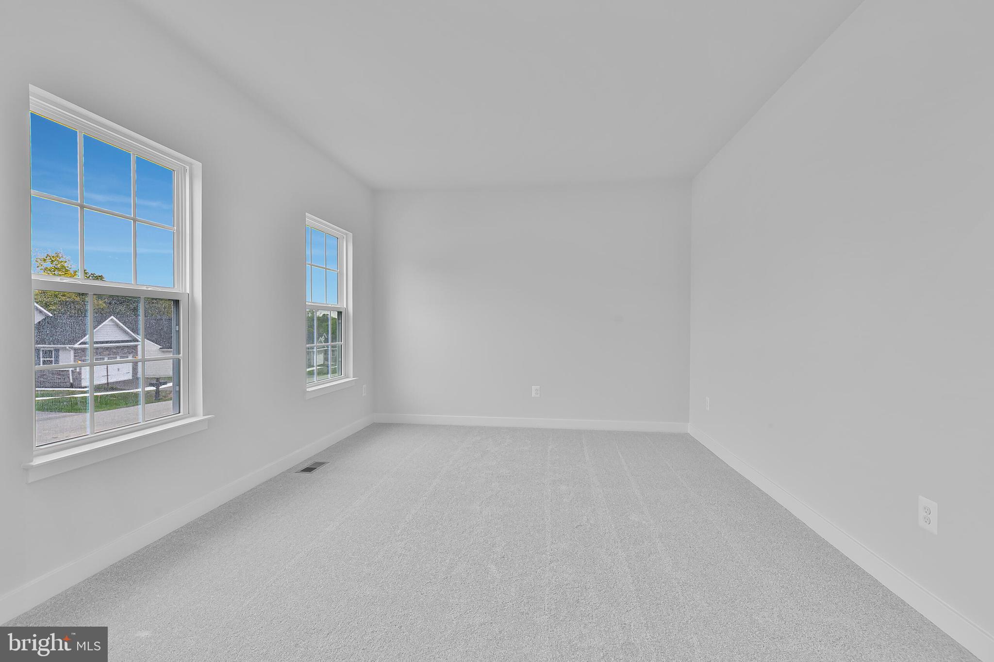 HERITAGE ESTATES - Residential