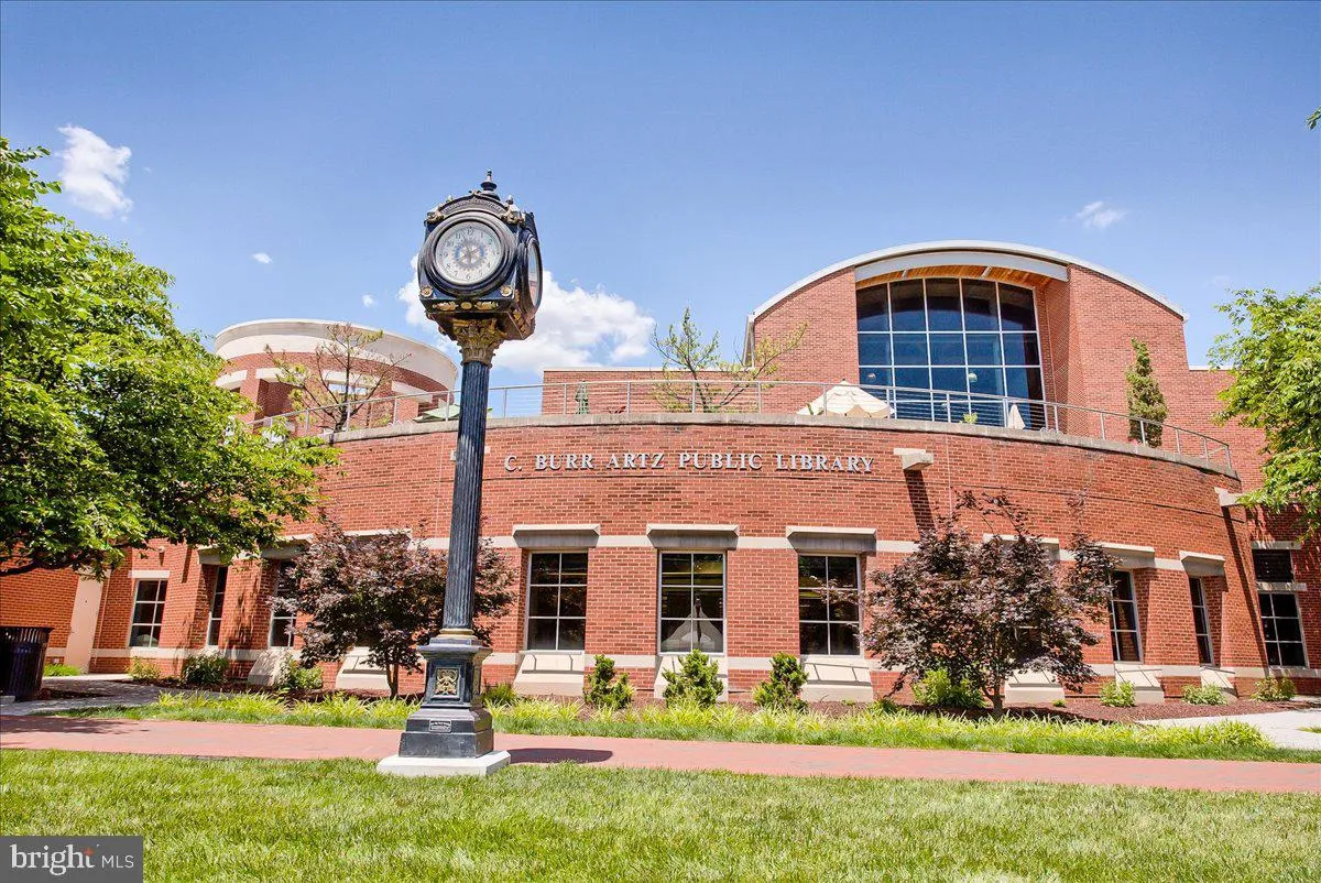 Frederick, Maryland 21701, United States, 3 Bedrooms Bedrooms, ,1 BathroomBathrooms,Residential,Coming Soon,158875