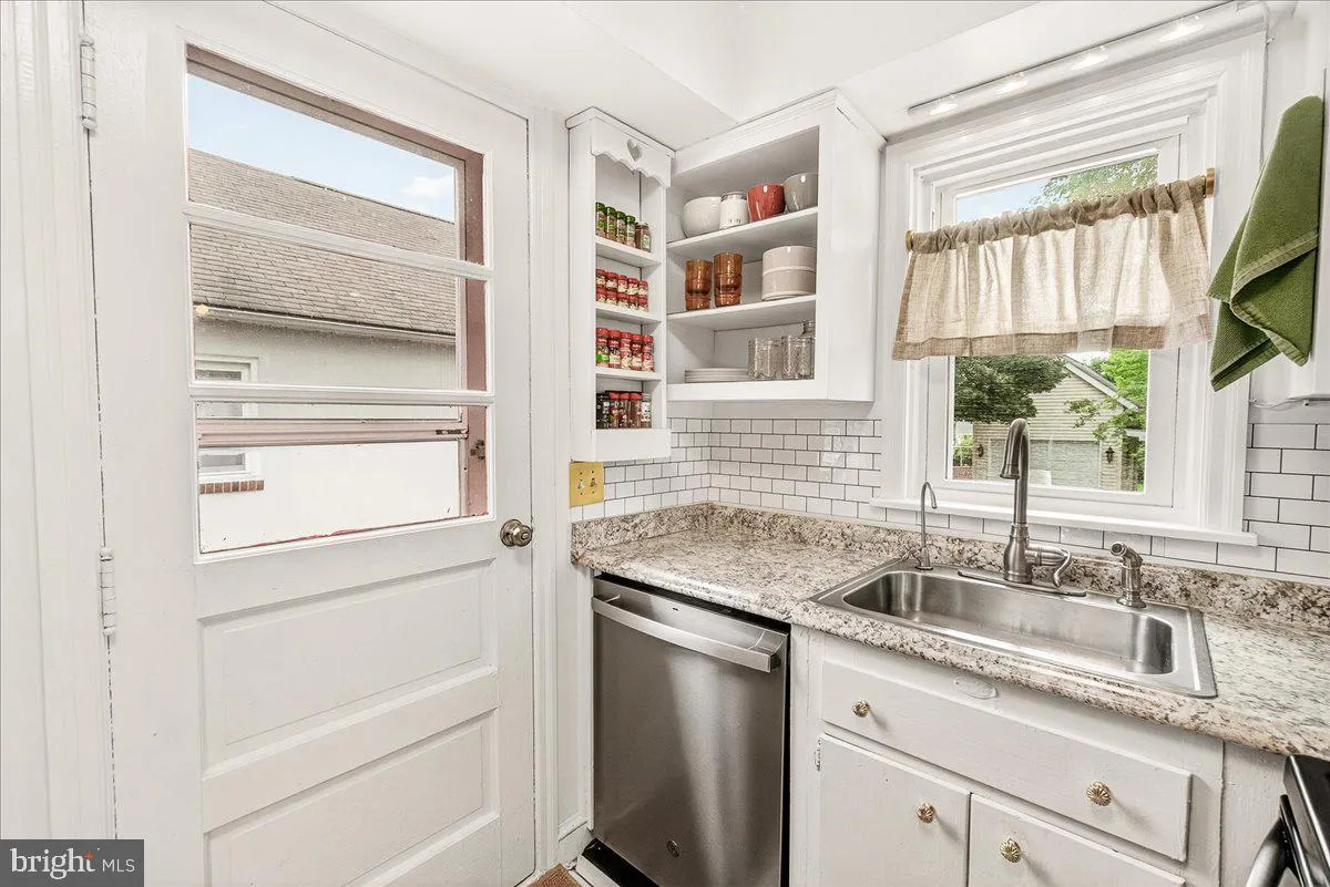 Frederick, Maryland 21701, United States, 3 Bedrooms Bedrooms, ,1 BathroomBathrooms,Residential,Coming Soon,158875