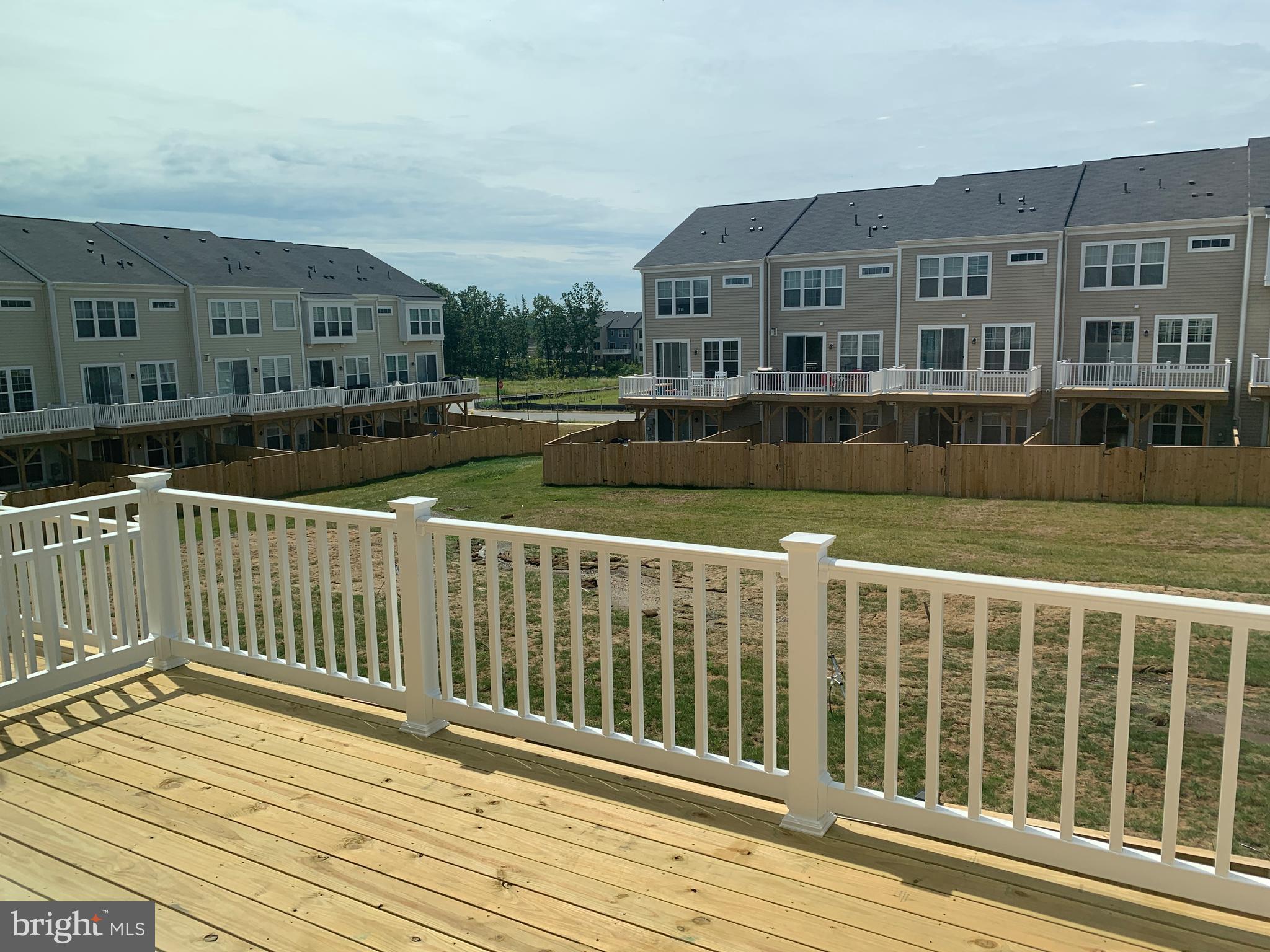 EMBREY MILL - Residential Lease