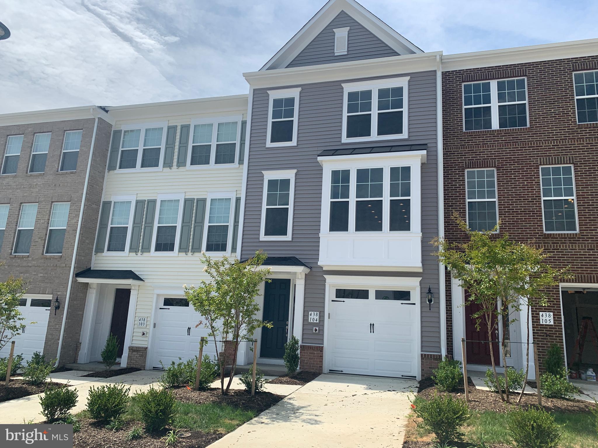 EMBREY MILL - Residential Lease