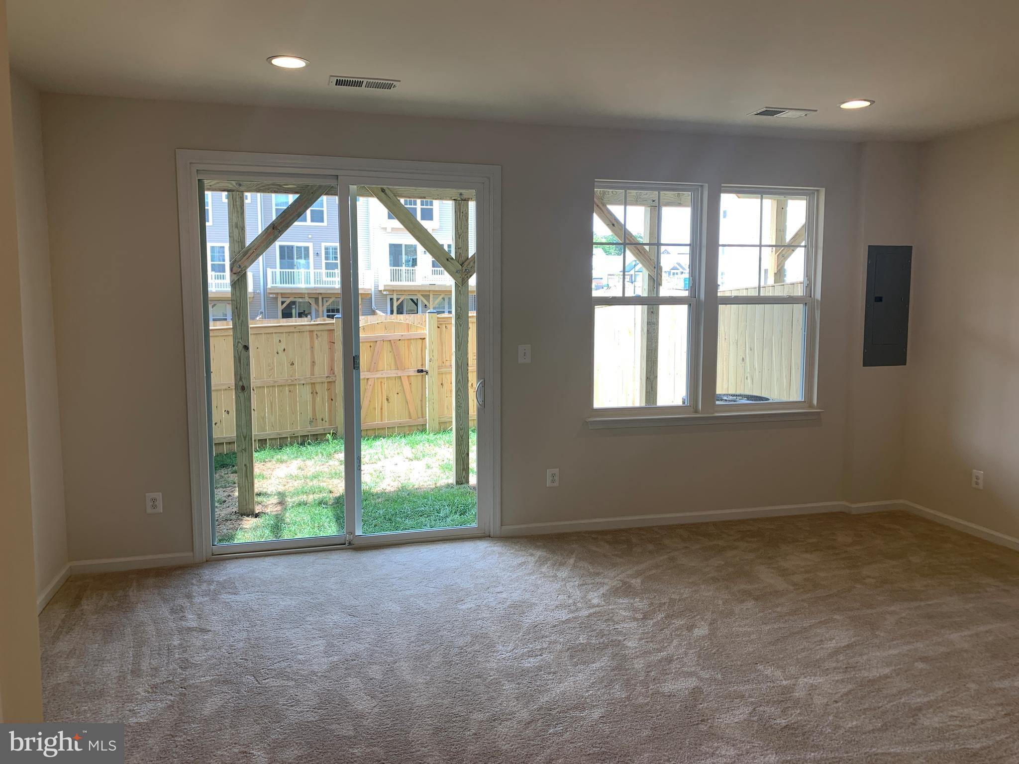 EMBREY MILL - Residential Lease