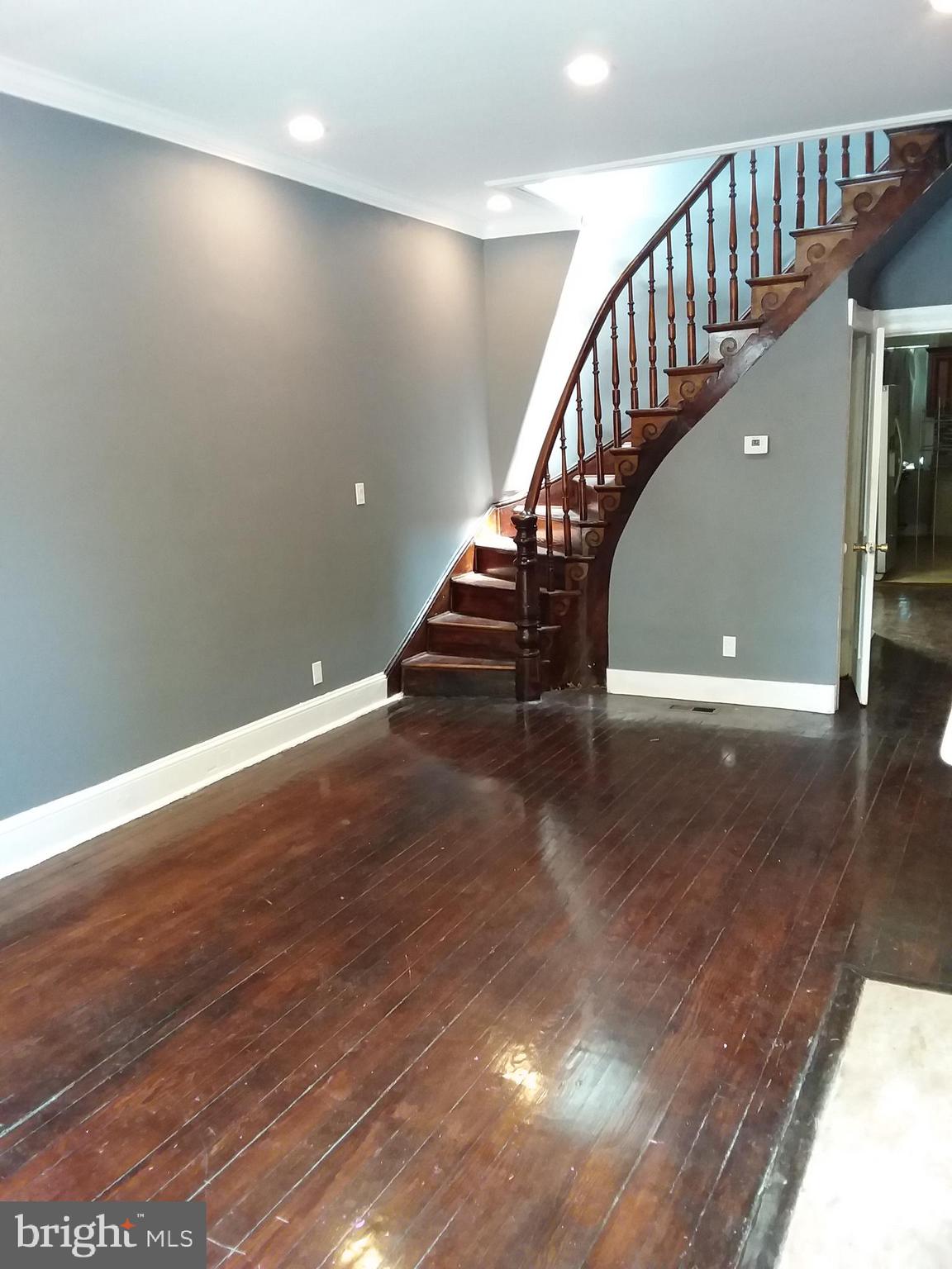 HERITAGE CROSSING - Residential Lease