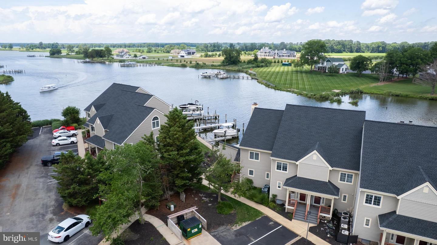 WARWICK LANDING - Residential