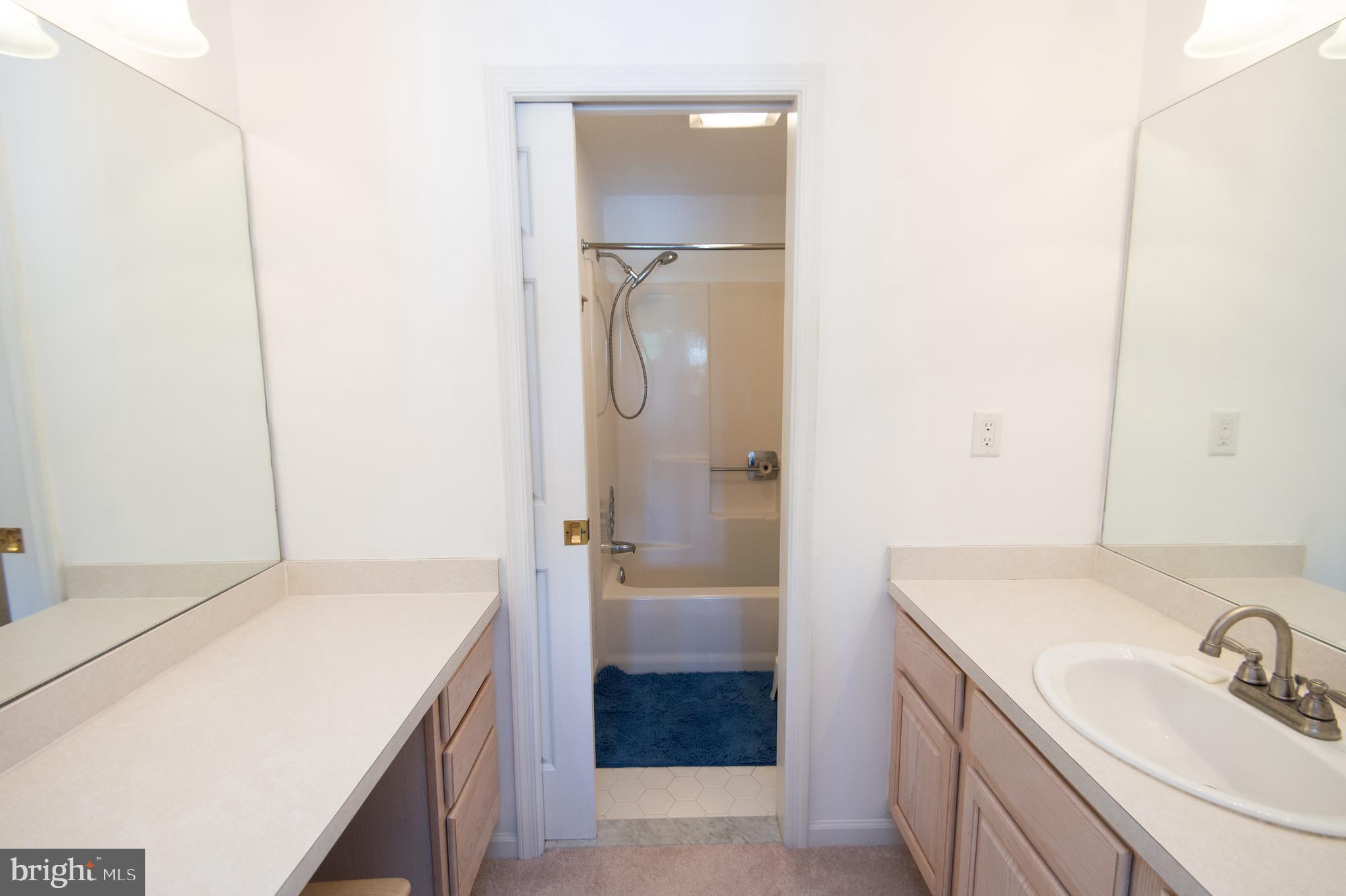 WARWICK LANDING - Residential